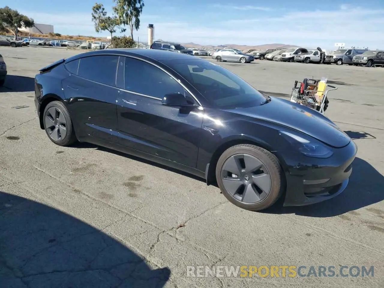 4 fotografías del automóvil dañado 5YJ3E1EBXMF088495 TESLA MODEL 3 2021