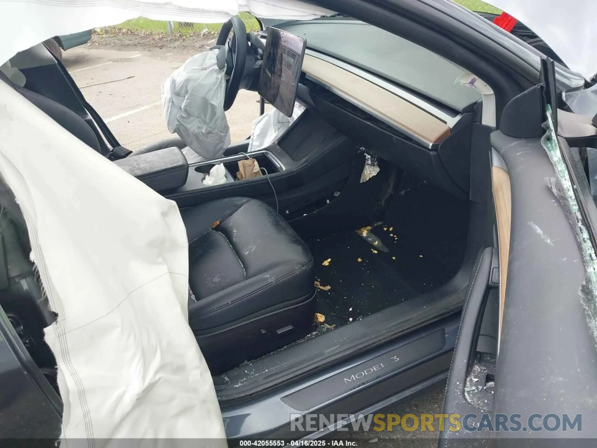 5 fotografías del automóvil dañado 5YJ3E1EBXMF975045 TESLA MODEL 3 2021