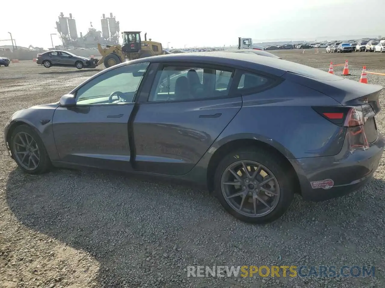2 fotografías del automóvil dañado 5YJ3E1EBXMF979077 TESLA MODEL 3 2021