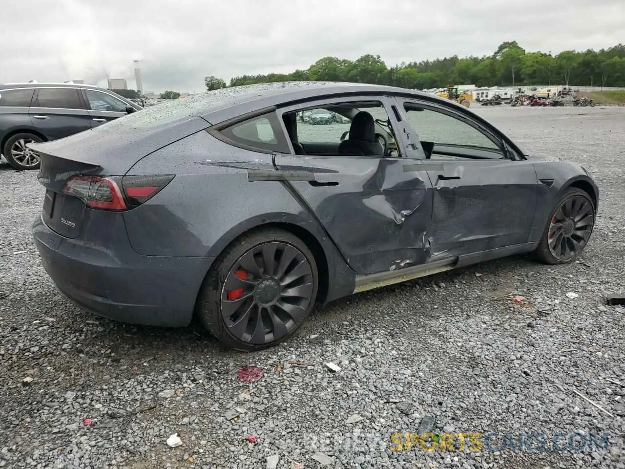 3 fotografías del automóvil dañado 5YJ3E1EC0MF913646 TESLA MODEL 3 2021