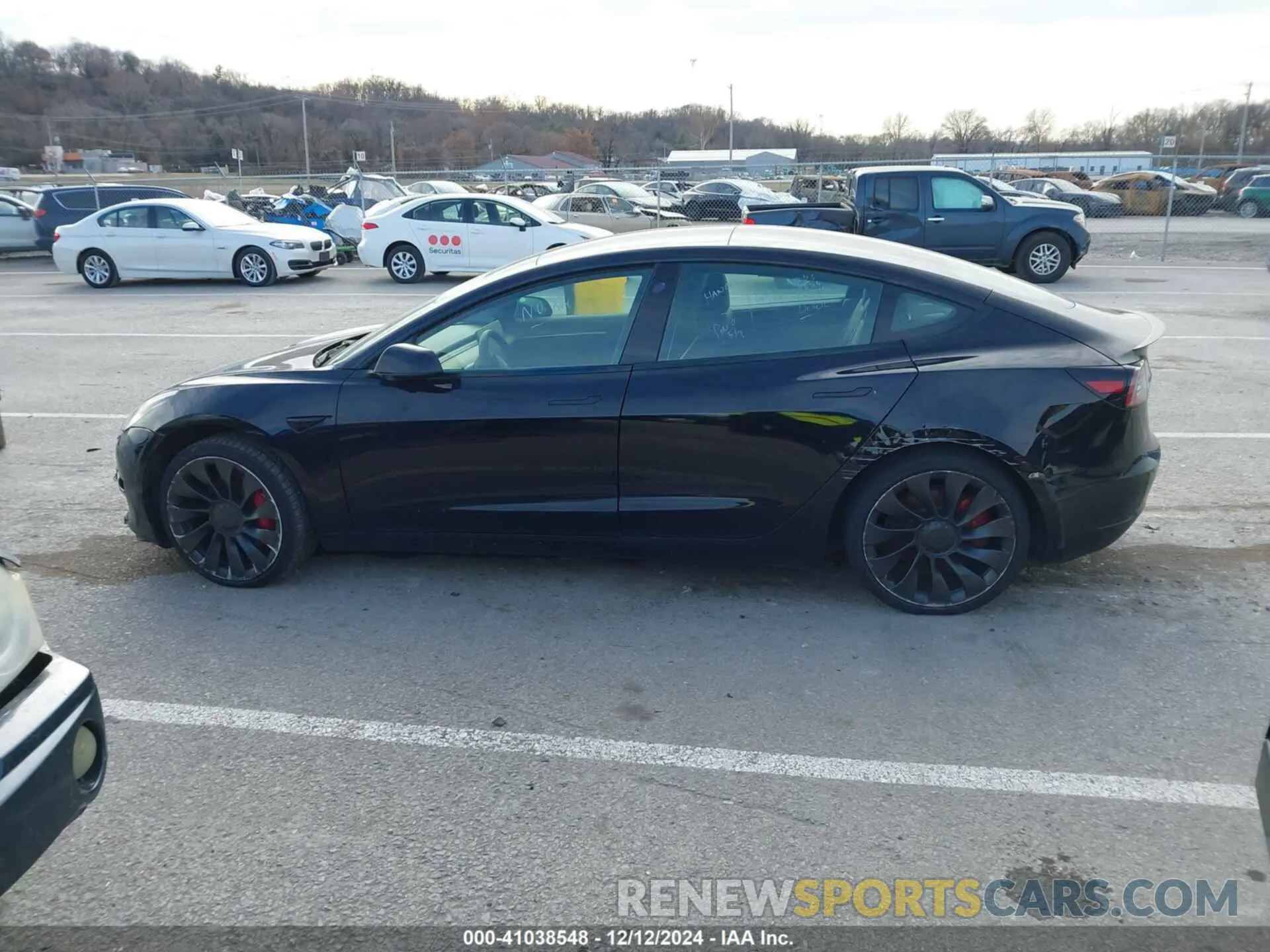 13 fotografías del automóvil dañado 5YJ3E1EC1MF063395 TESLA MODEL 3 2021