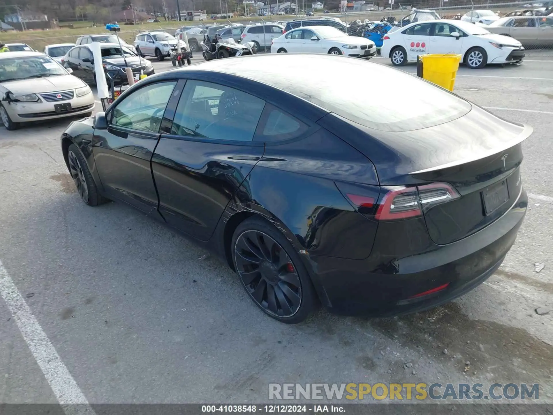 3 fotografías del automóvil dañado 5YJ3E1EC1MF063395 TESLA MODEL 3 2021