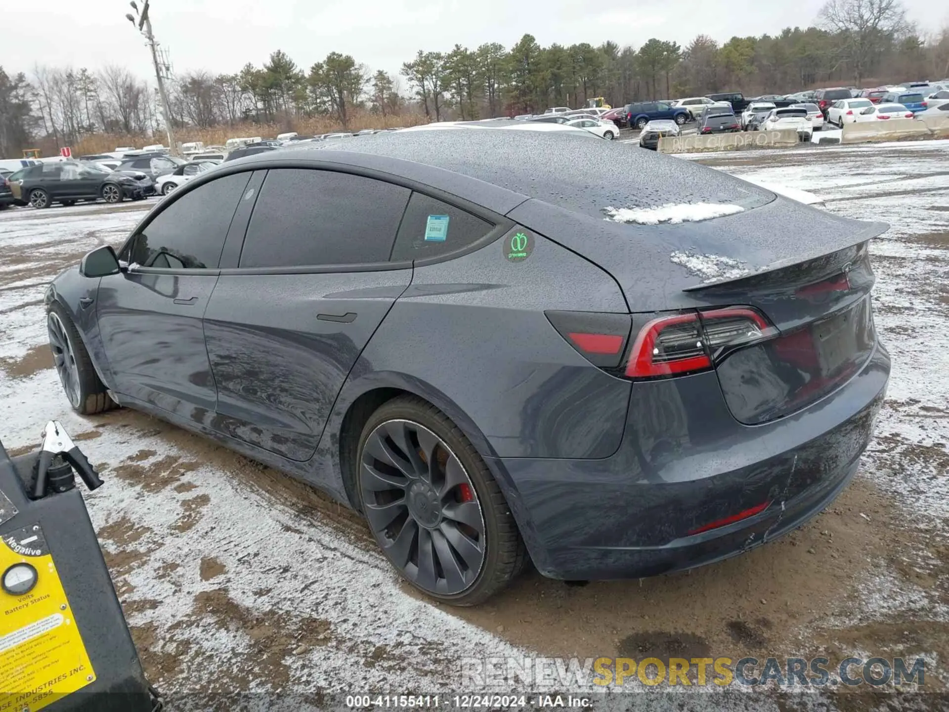 3 fotografías del automóvil dañado 5YJ3E1EC1MF063414 TESLA MODEL 3 2021