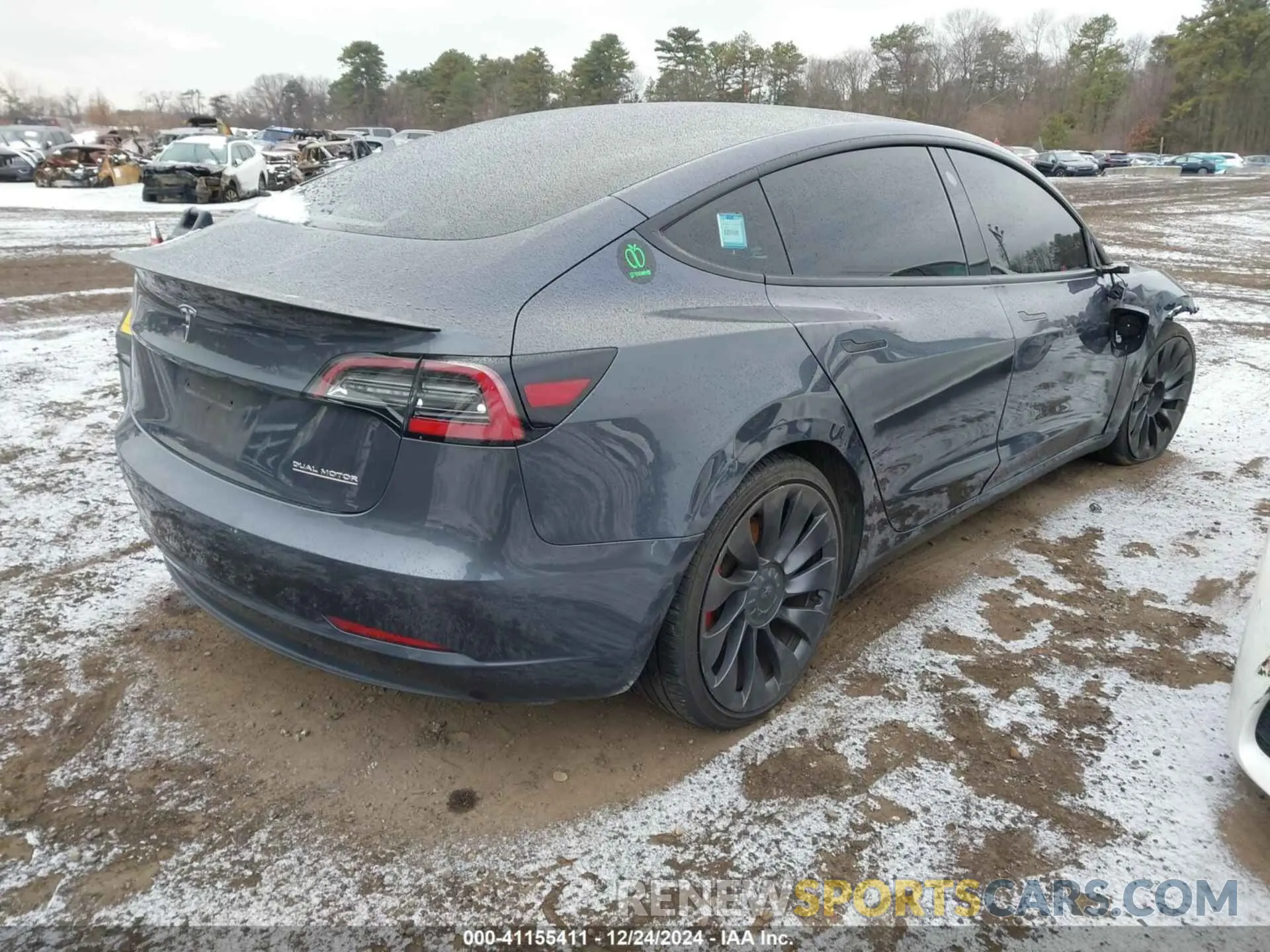 4 fotografías del automóvil dañado 5YJ3E1EC1MF063414 TESLA MODEL 3 2021