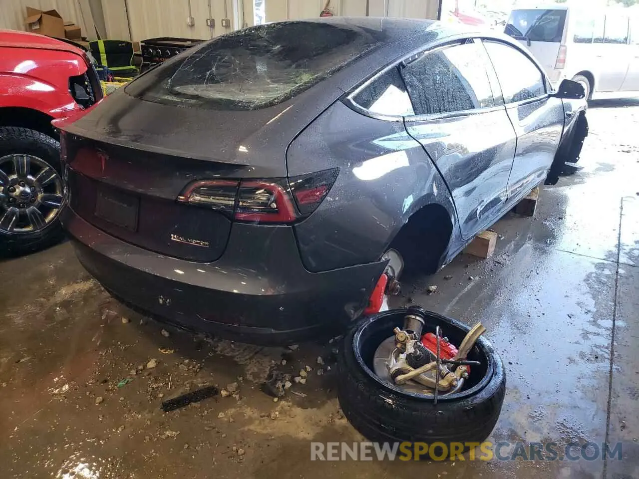 4 fotografías del automóvil dañado 5YJ3E1EC1MF092511 TESLA MODEL 3 2021