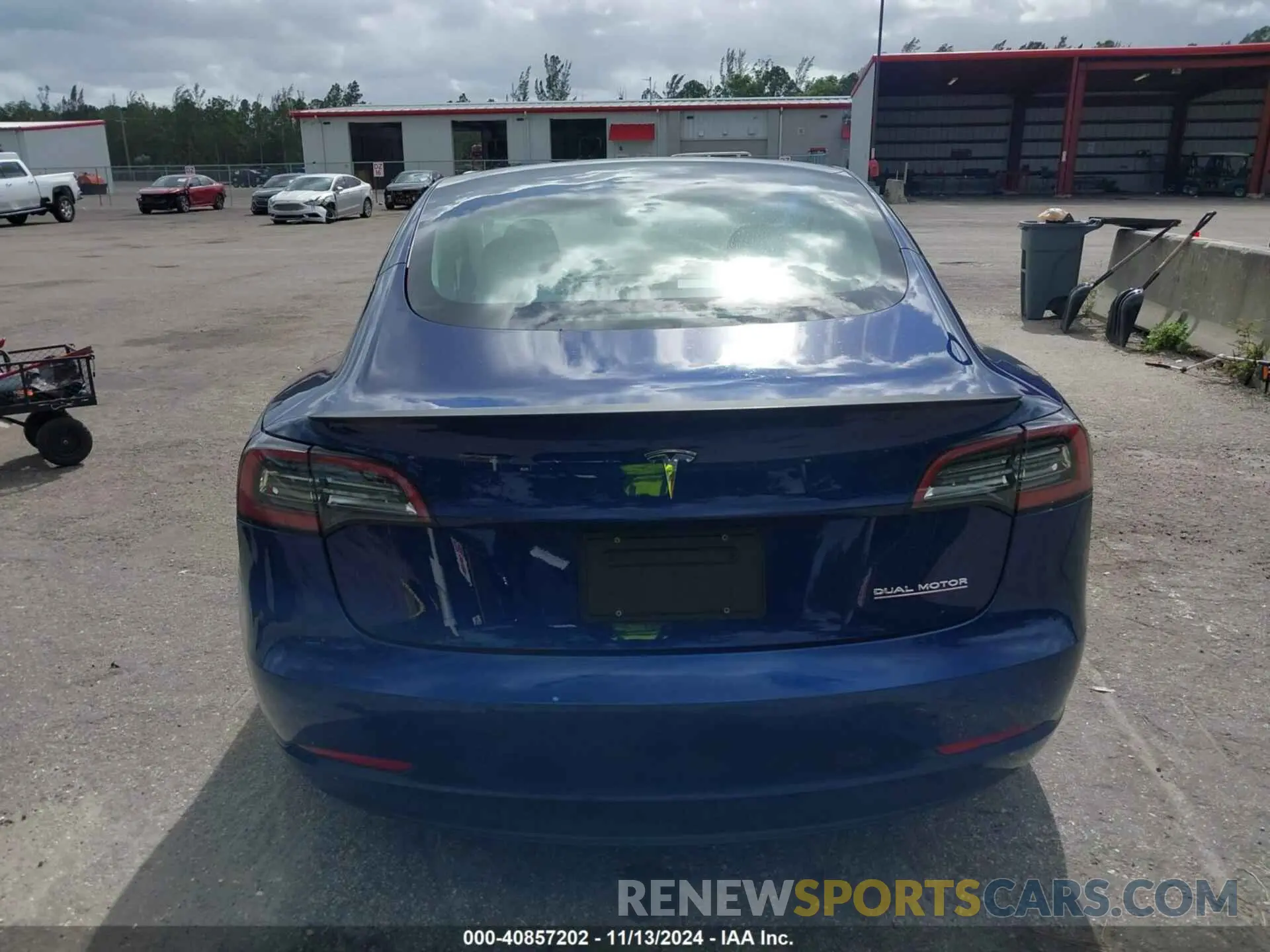 16 fotografías del automóvil dañado 5YJ3E1EC1MF919276 TESLA MODEL 3 2021