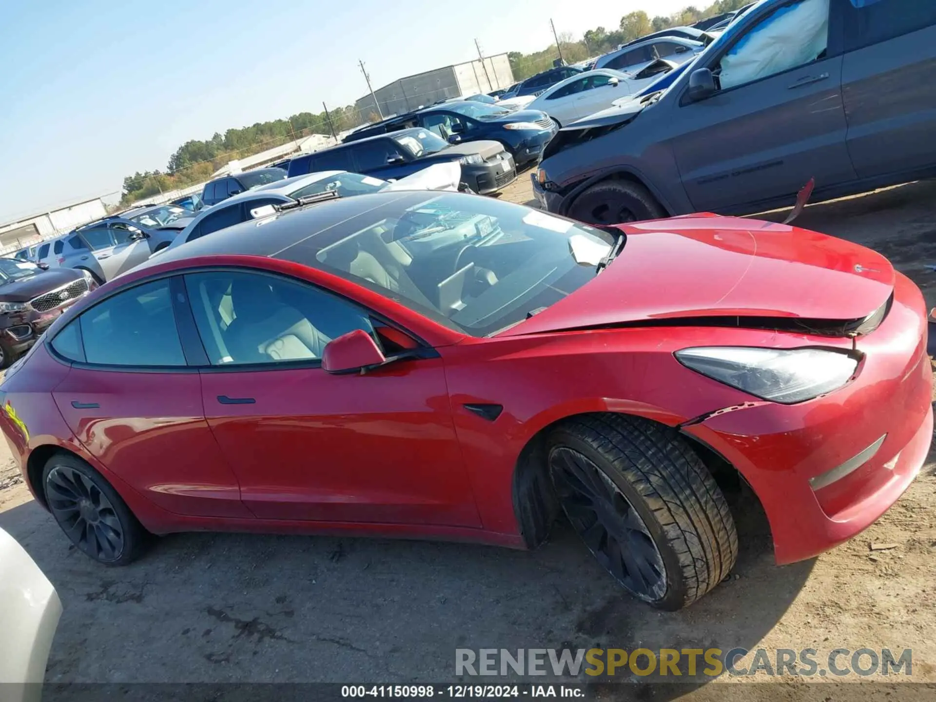 12 fotografías del automóvil dañado 5YJ3E1EC2MF926060 TESLA MODEL 3 2021