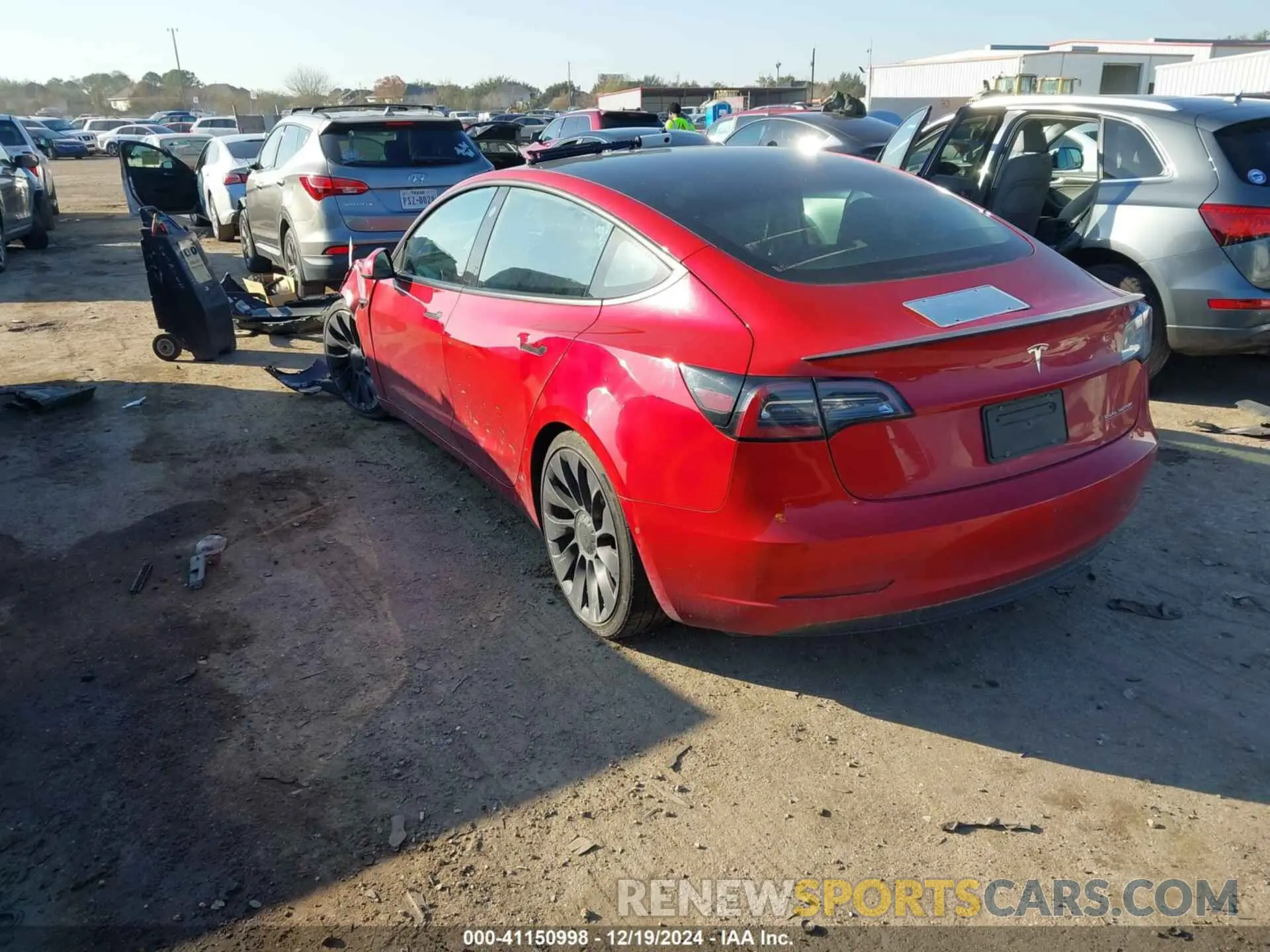3 fotografías del automóvil dañado 5YJ3E1EC2MF926060 TESLA MODEL 3 2021
