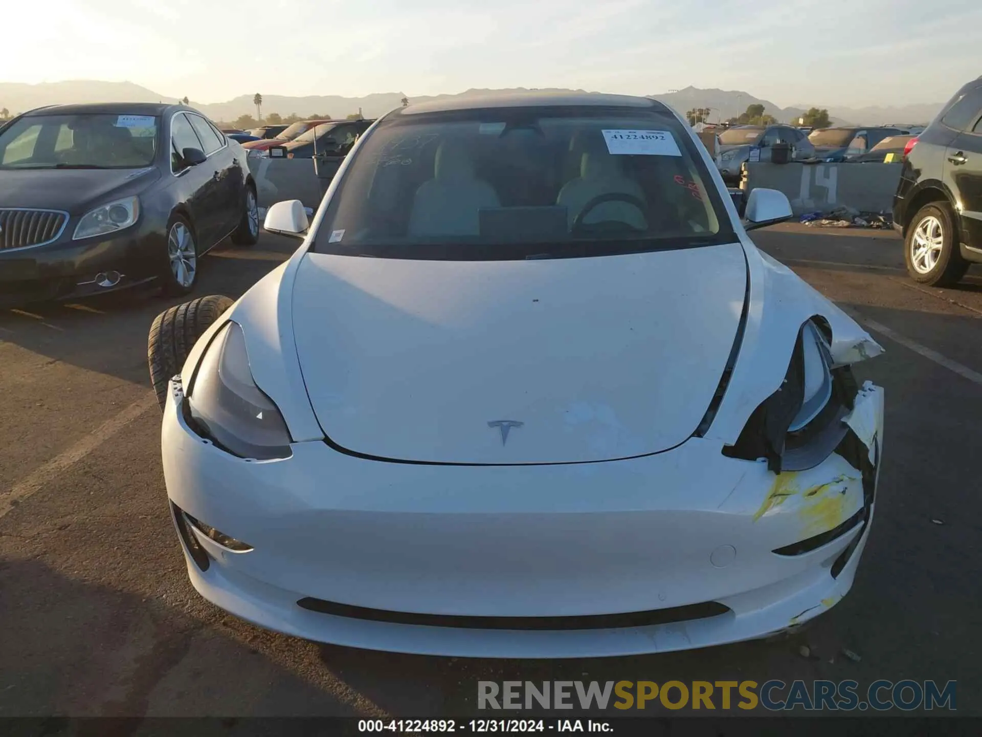 12 fotografías del automóvil dañado 5YJ3E1EC3MF000881 TESLA MODEL 3 2021