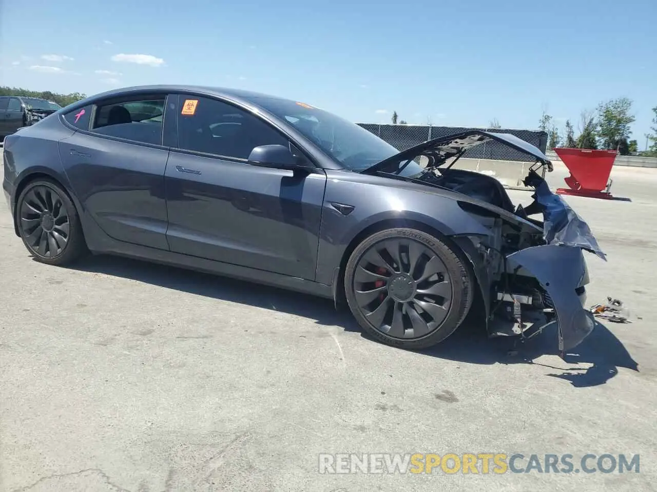 4 fotografías del automóvil dañado 5YJ3E1EC3MF078531 TESLA MODEL 3 2021
