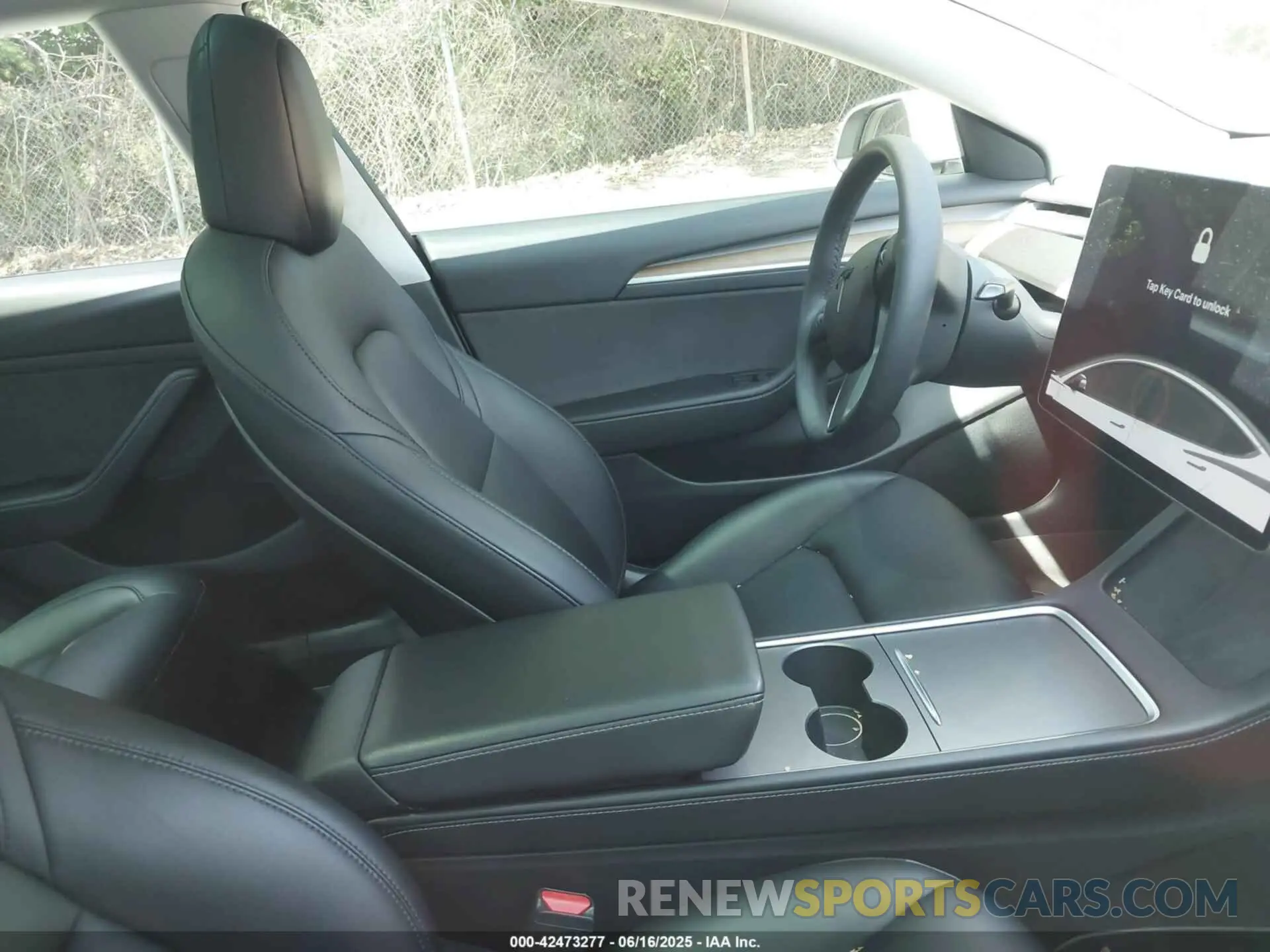 5 fotografías del automóvil dañado 5YJ3E1EC4MF044601 TESLA MODEL 3 2021