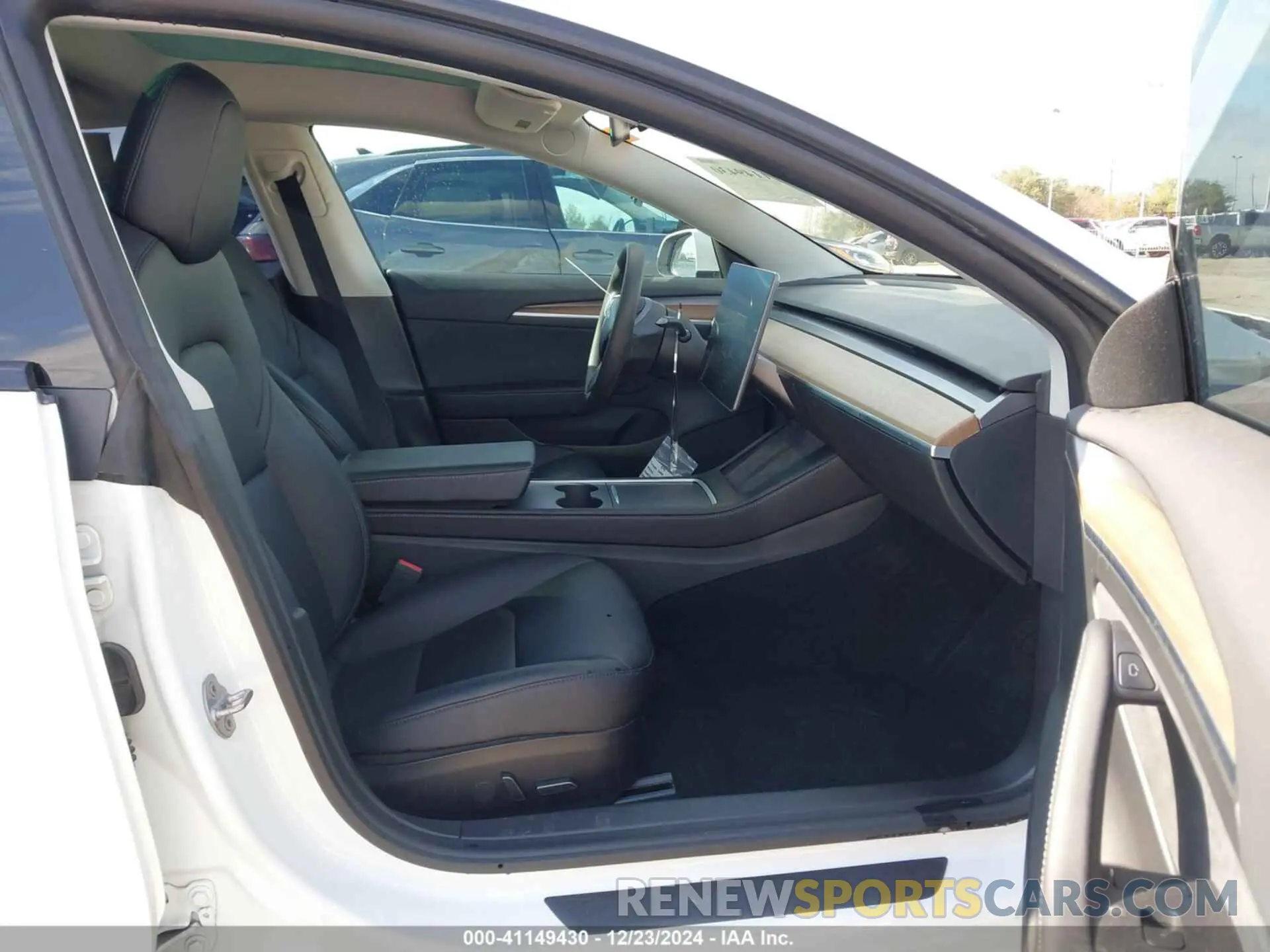 5 fotografías del automóvil dañado 5YJ3E1EC4MF054741 TESLA MODEL 3 2021