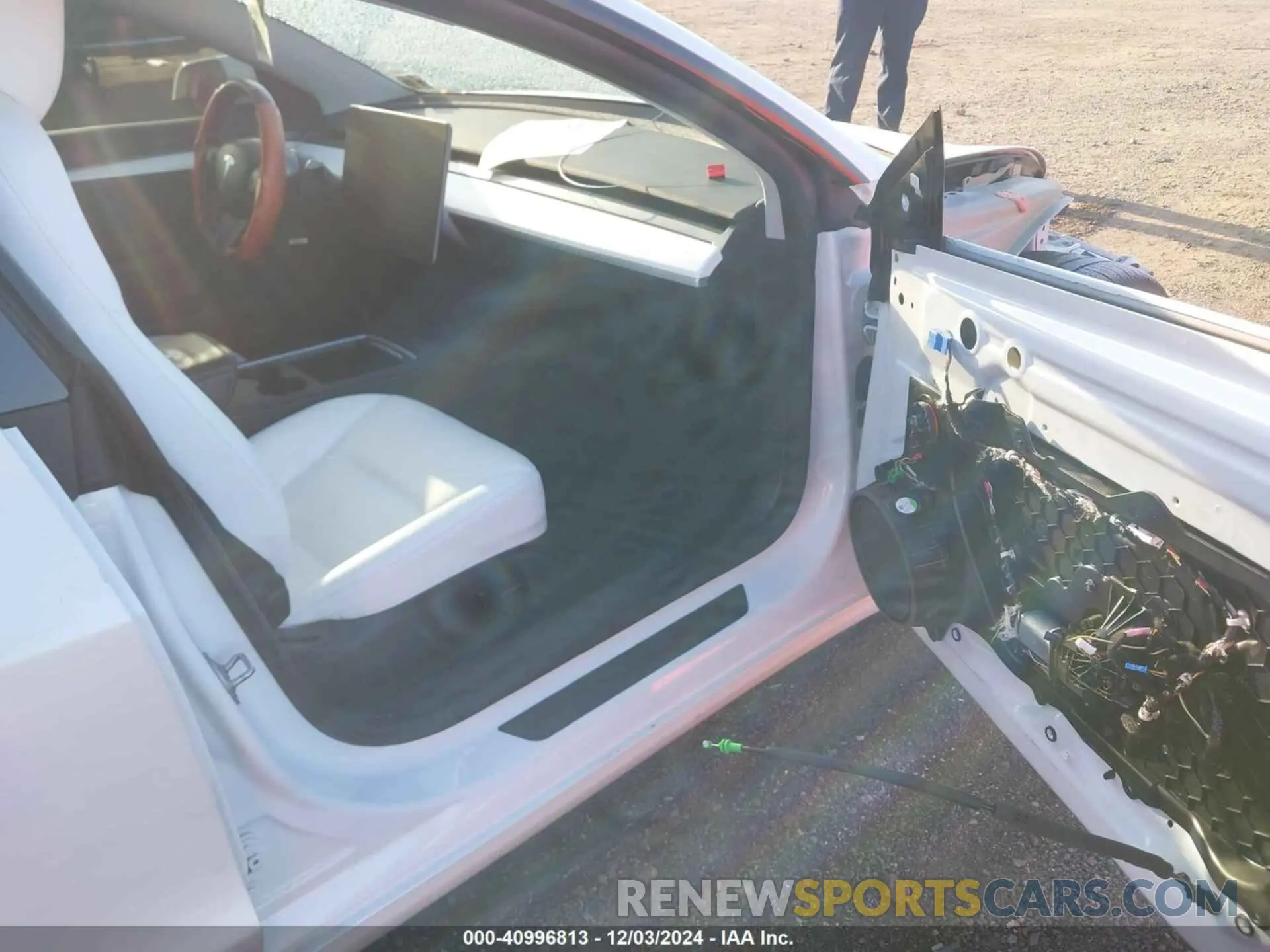 5 fotografías del automóvil dañado 5YJ3E1EC4MF056196 TESLA MODEL 3 2021
