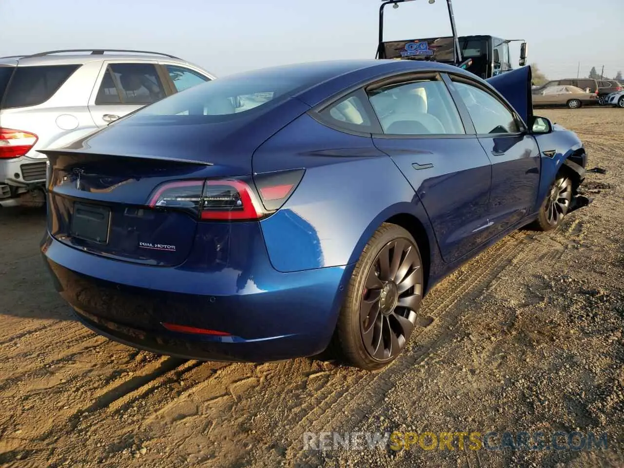 4 fotografías del automóvil dañado 5YJ3E1EC5MF076280 TESLA MODEL 3 2021