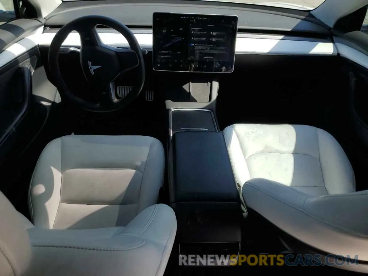 8 fotografías del automóvil dañado 5YJ3E1EC5MF077493 TESLA MODEL 3 2021