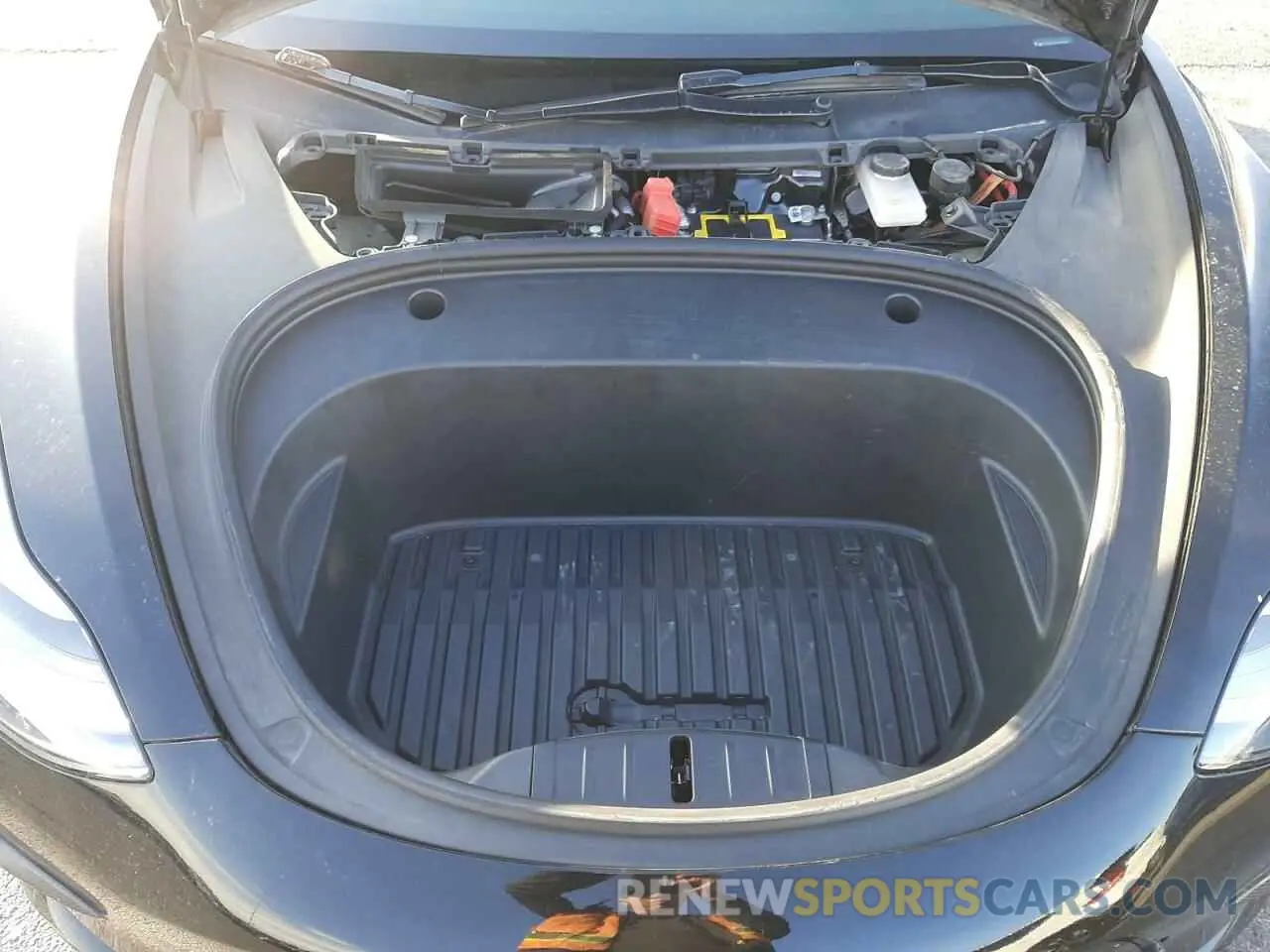 13 fotografías del automóvil dañado 5YJ3E1EC5MF093659 TESLA MODEL 3 2021