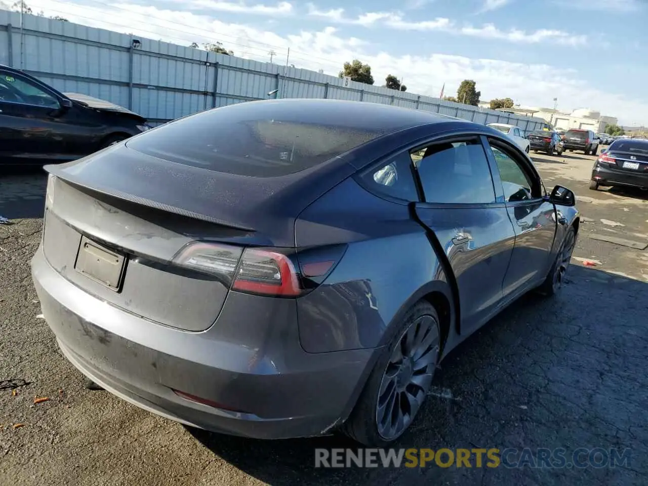 3 fotografías del automóvil dañado 5YJ3E1EC6MF072576 TESLA MODEL 3 2021