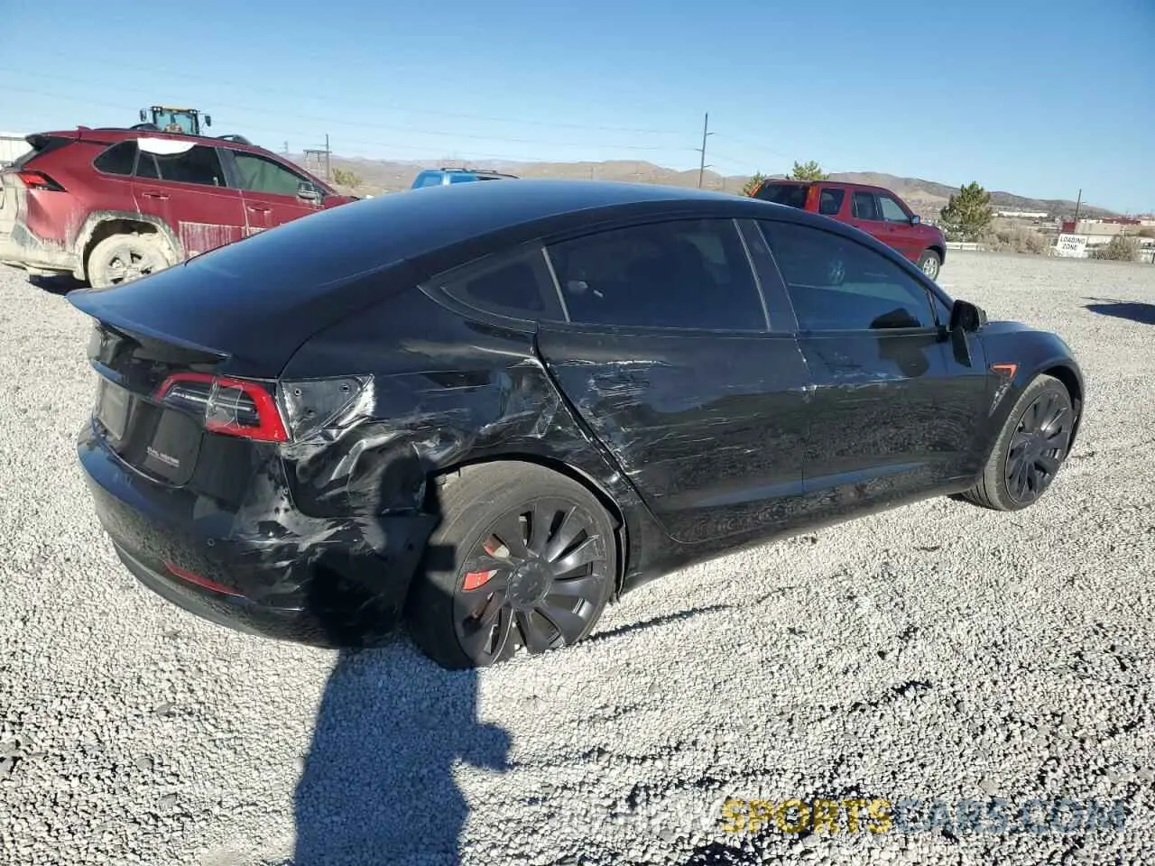3 fotografías del automóvil dañado 5YJ3E1EC6MF935716 TESLA MODEL 3 2021