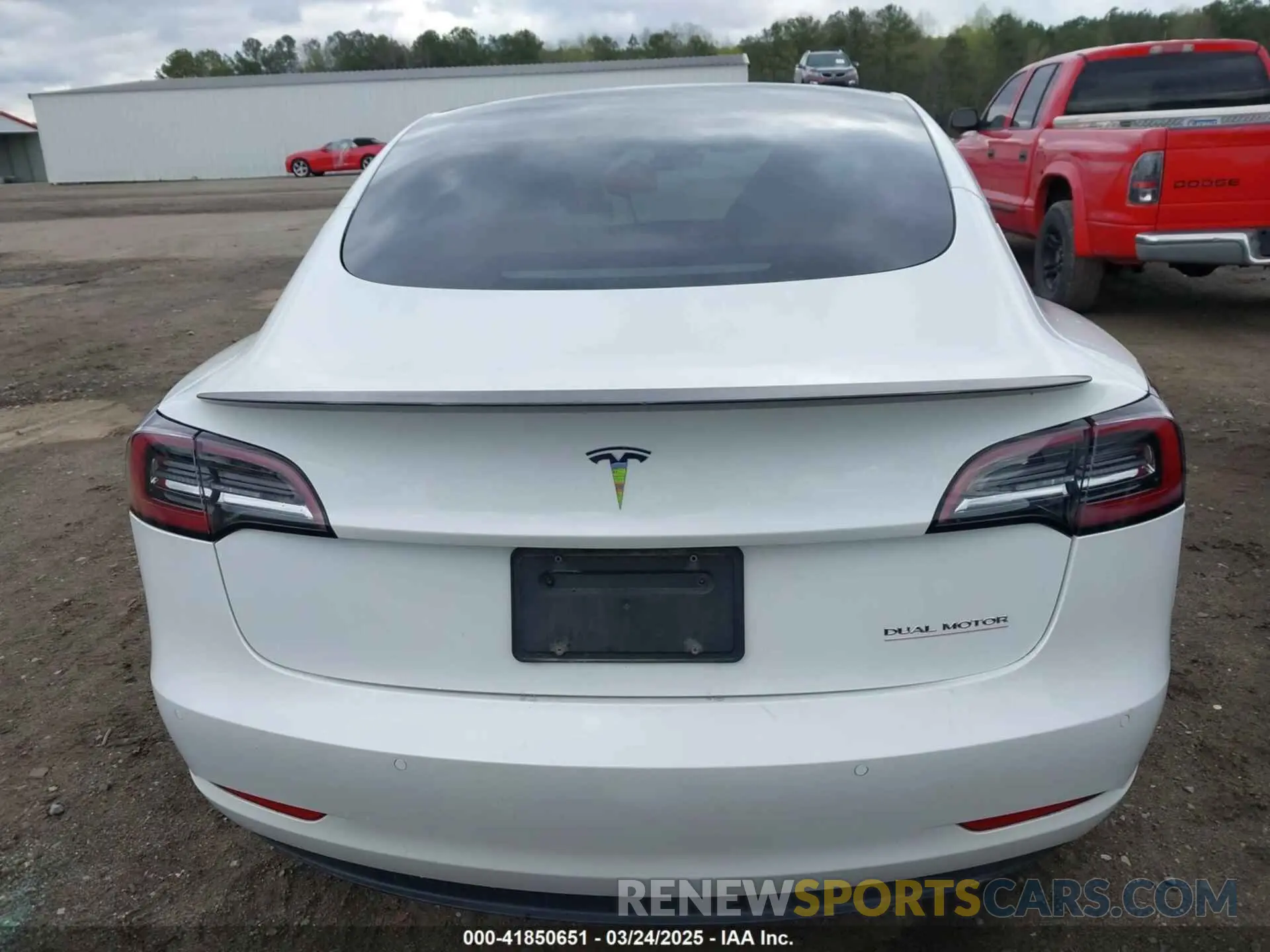 16 fotografías del automóvil dañado 5YJ3E1EC7MF091959 TESLA MODEL 3 2021