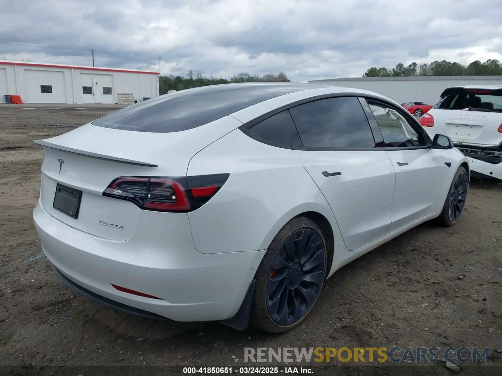 4 fotografías del automóvil dañado 5YJ3E1EC7MF091959 TESLA MODEL 3 2021