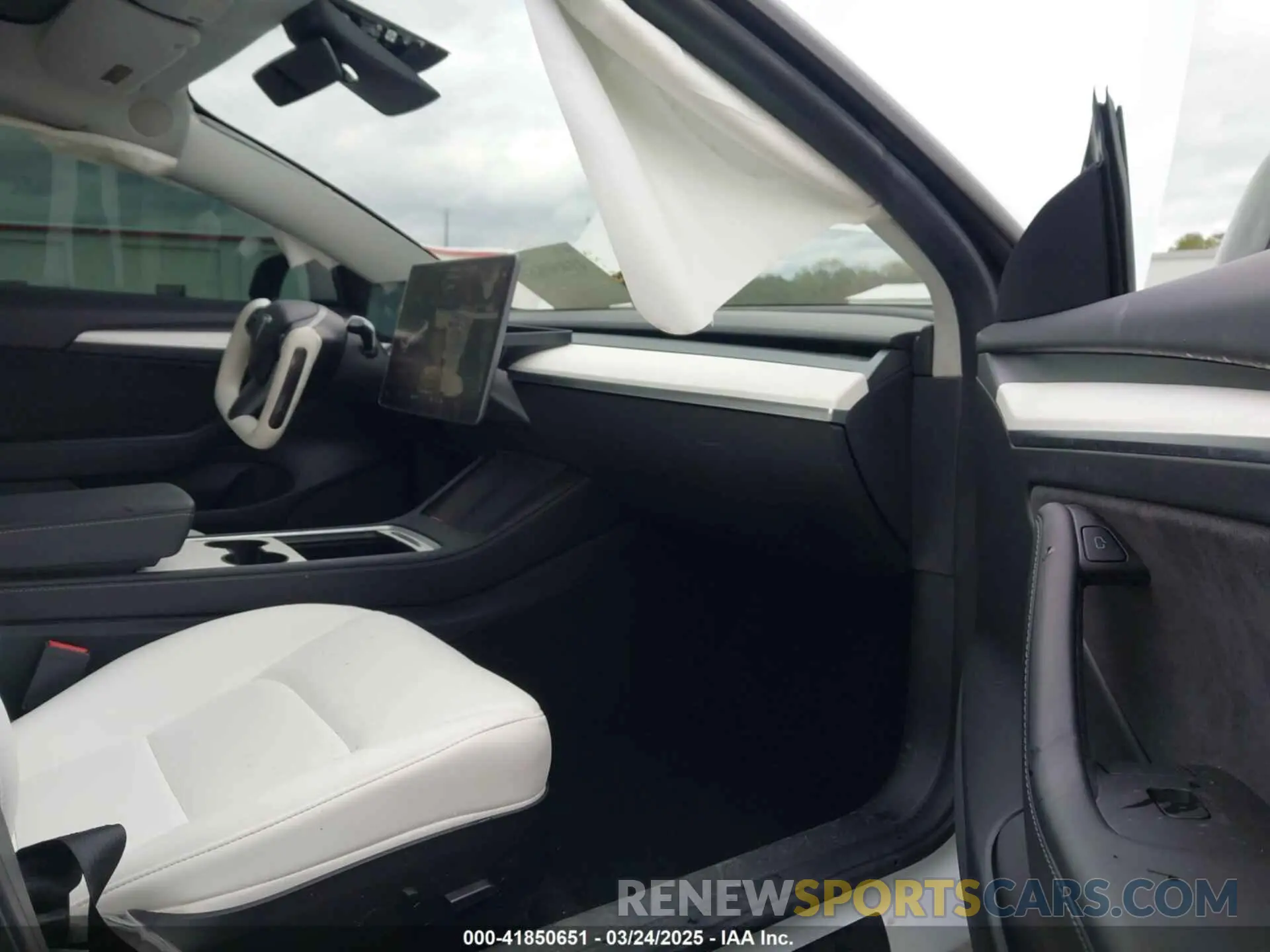 5 fotografías del automóvil dañado 5YJ3E1EC7MF091959 TESLA MODEL 3 2021
