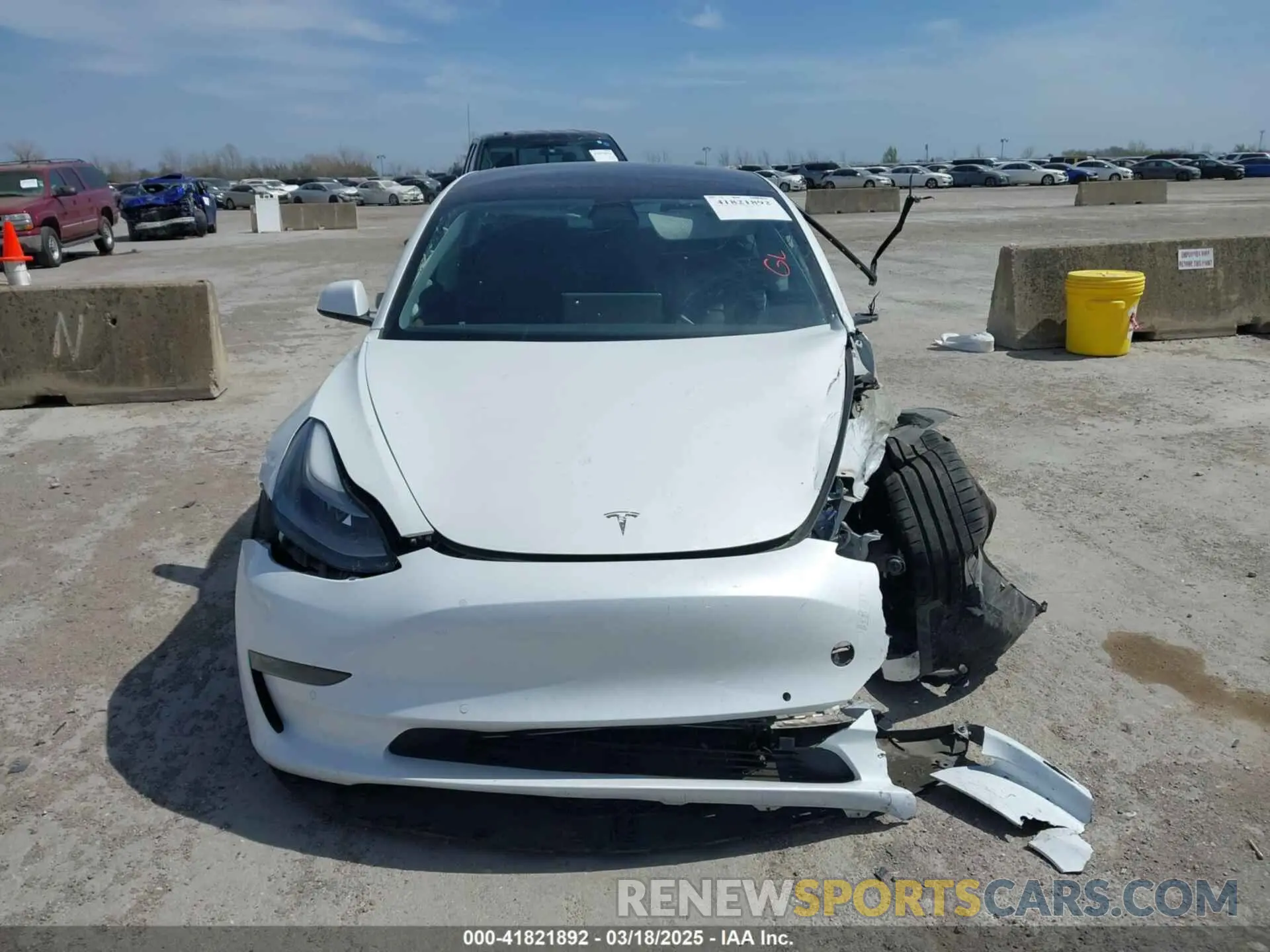 11 fotografías del automóvil dañado 5YJ3E1EC8MF044388 TESLA MODEL 3 2021