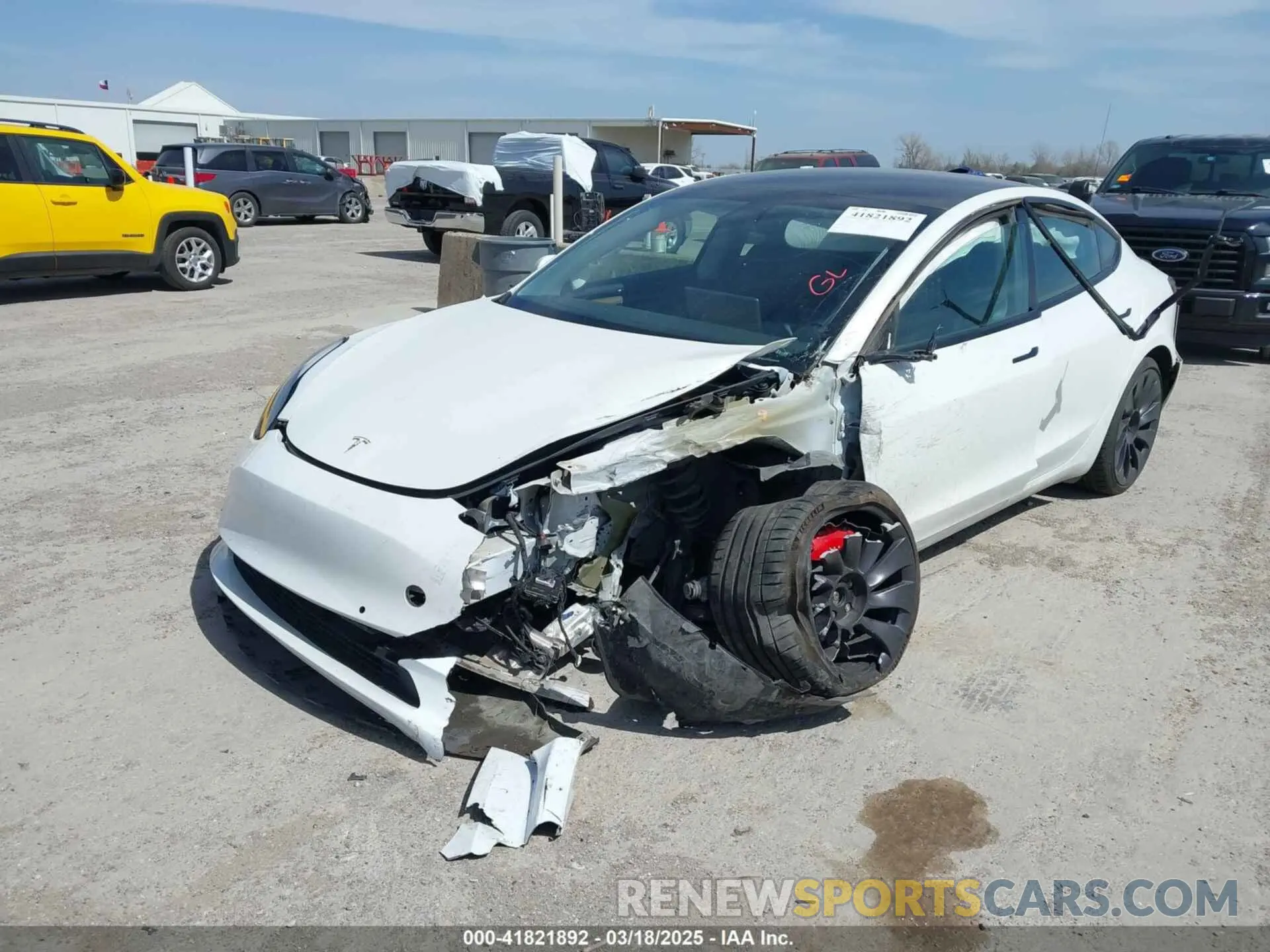 2 fotografías del automóvil dañado 5YJ3E1EC8MF044388 TESLA MODEL 3 2021