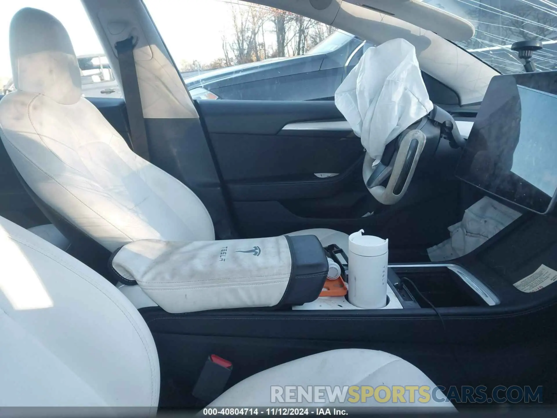 5 fotografías del automóvil dañado 5YJ3E1EC9MF059675 TESLA MODEL 3 2021