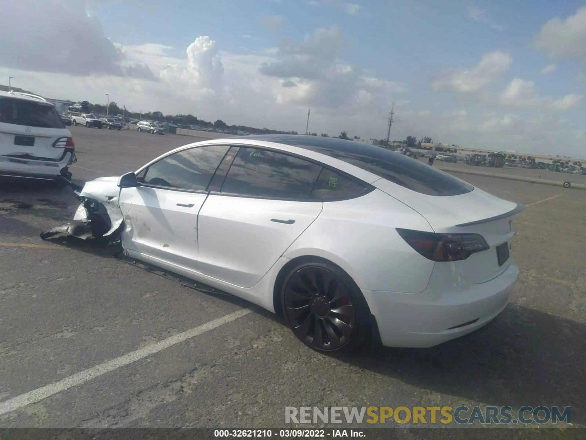 3 fotografías del automóvil dañado 5YJ3E1EC9MF060373 TESLA MODEL 3 2021