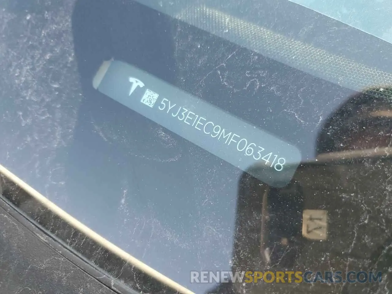 12 fotografías del automóvil dañado 5YJ3E1EC9MF063418 TESLA MODEL 3 2021
