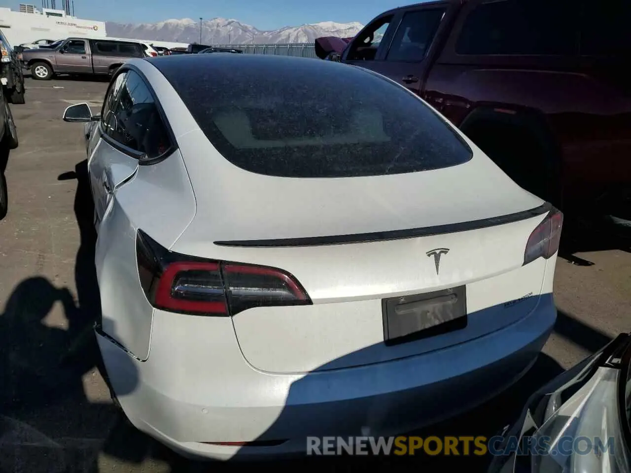 6 fotografías del automóvil dañado 5YJ3E1EC9MF063418 TESLA MODEL 3 2021