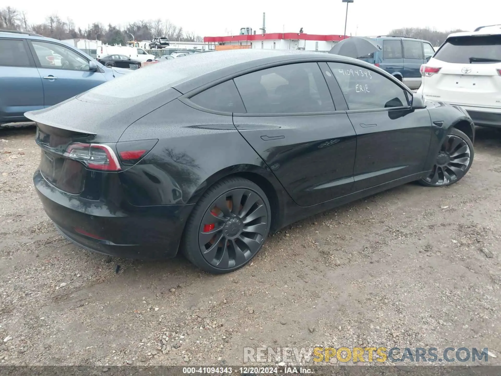 4 fotografías del automóvil dañado 5YJ3E1EC9MF091333 TESLA MODEL 3 2021