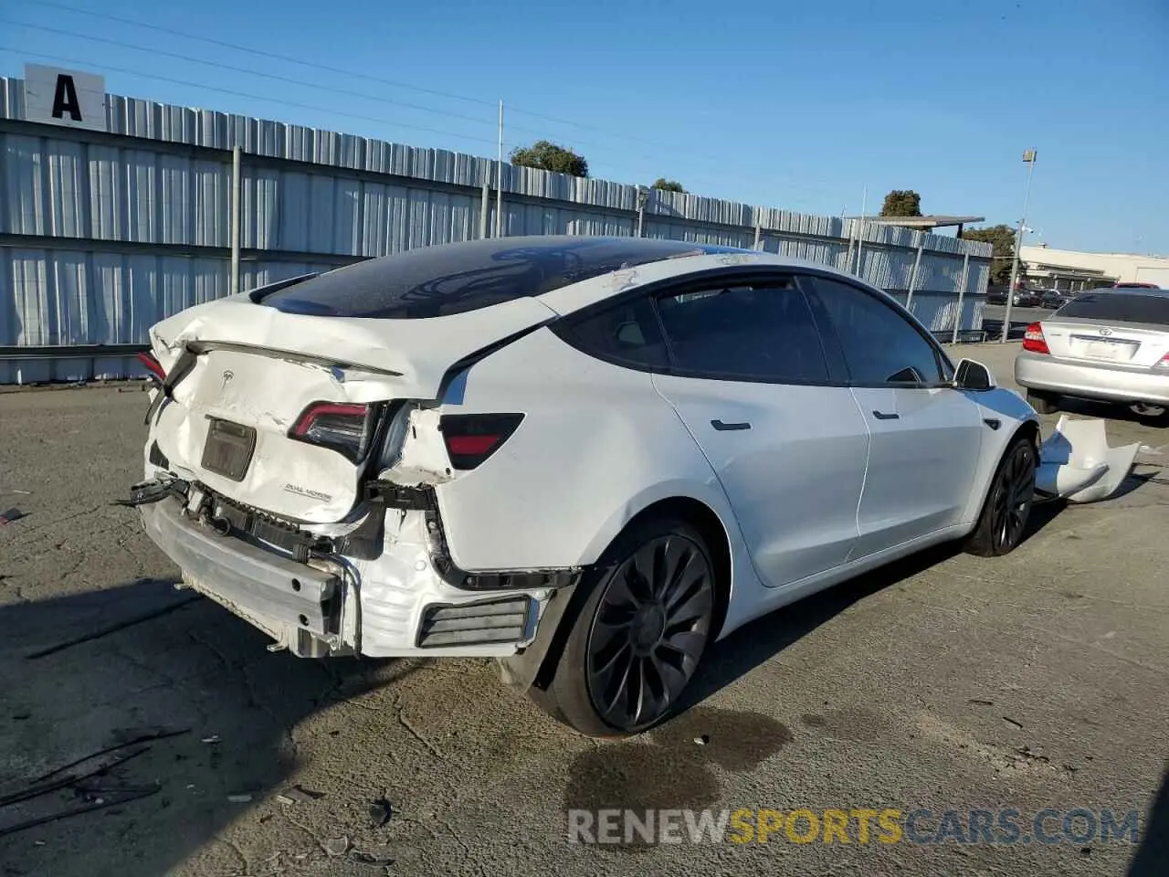 3 fotografías del automóvil dañado 5YJ3E1EC9MF875334 TESLA MODEL 3 2021