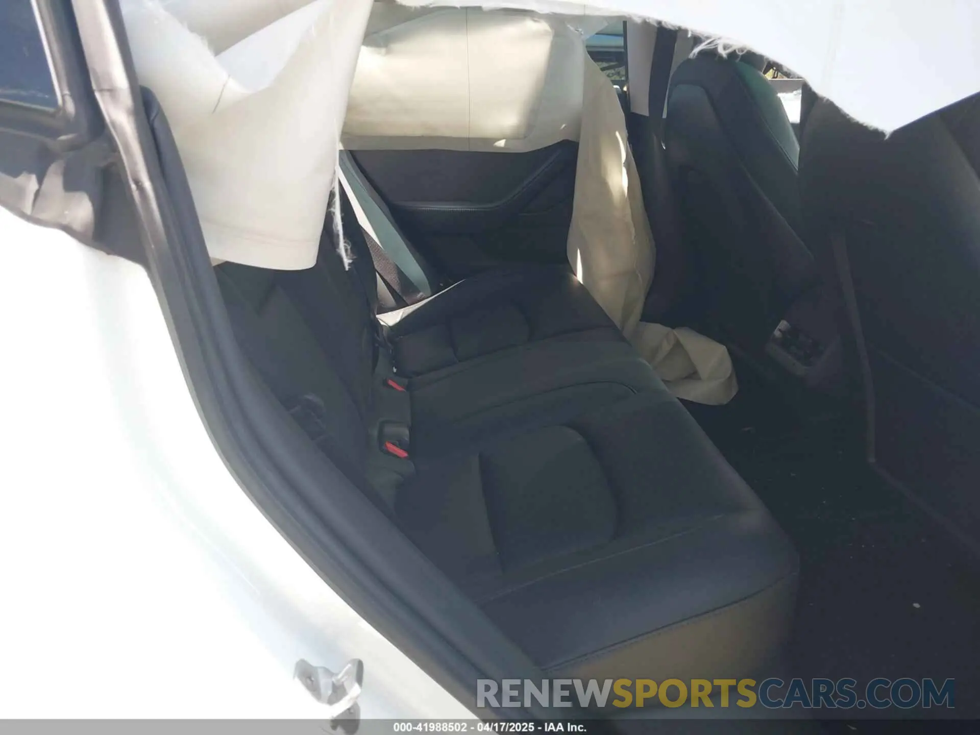 7 fotografías del automóvil dañado 5YJ3E1ECXMF083757 TESLA MODEL 3 2021