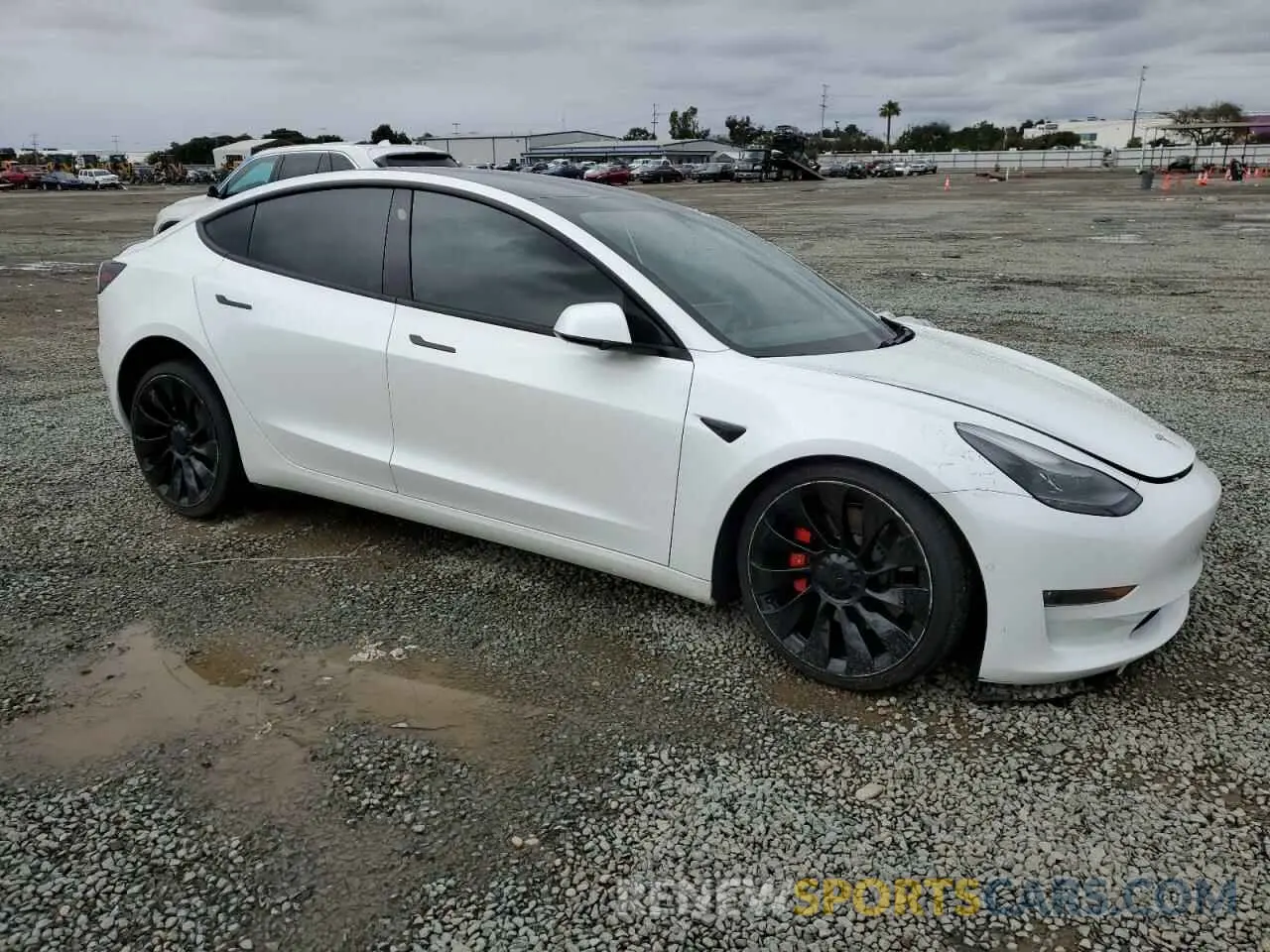 4 fotografías del automóvil dañado 5YJ3E1ECXMF936349 TESLA MODEL 3 2021