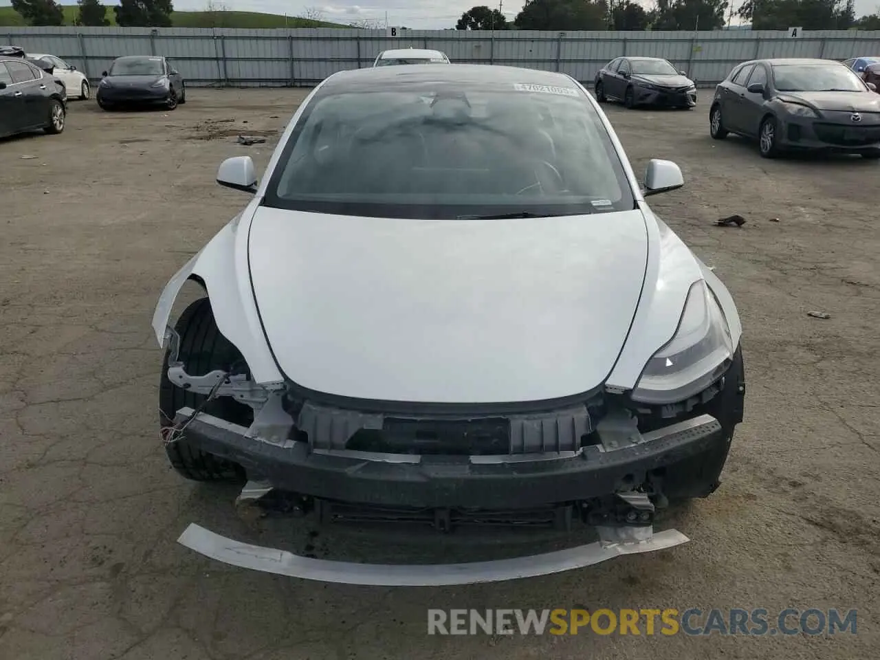 5 fotografías del automóvil dañado 5YJ3E1EA0NF160989 TESLA MODEL 3 2022