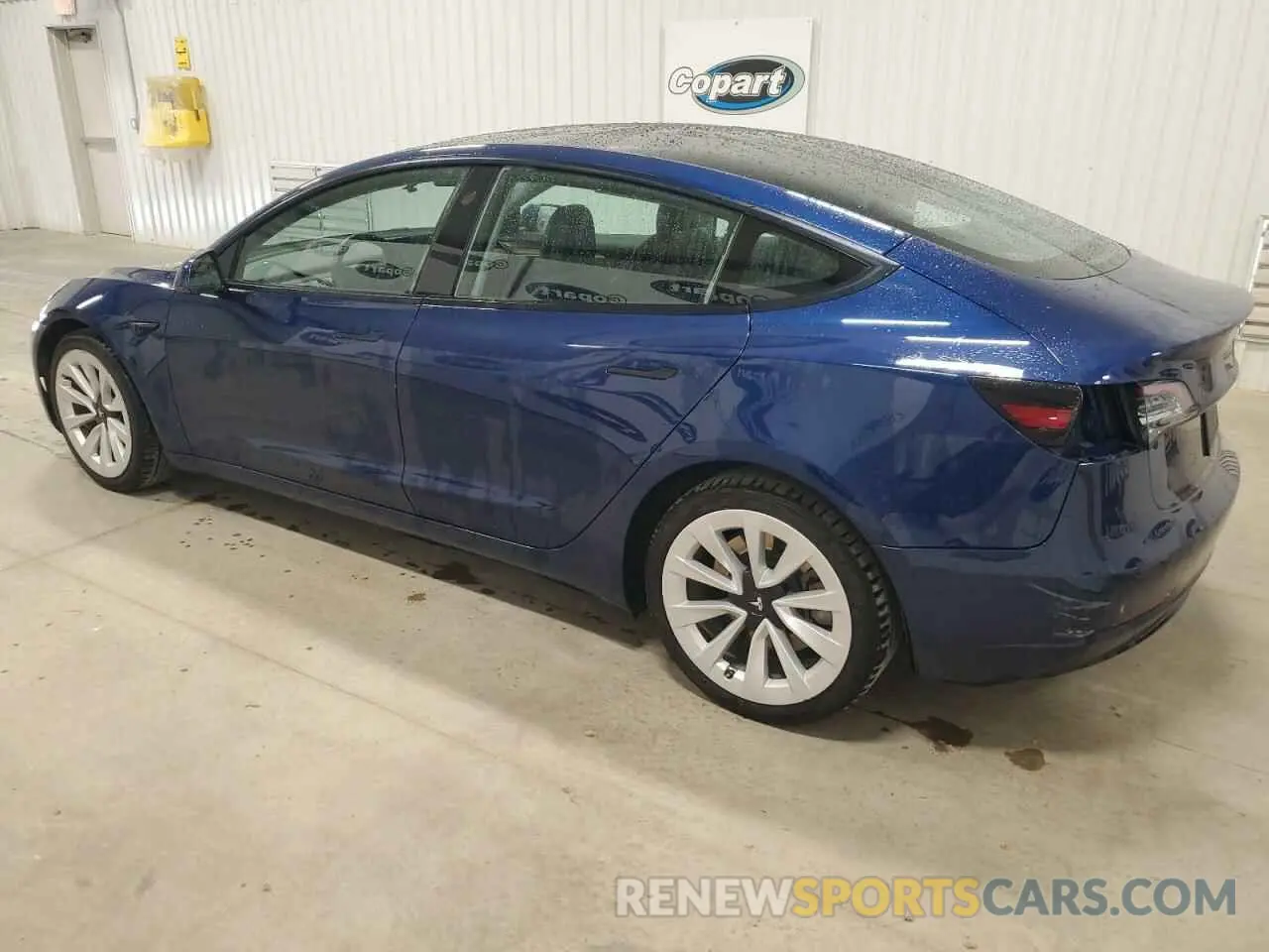 2 fotografías del automóvil dañado 5YJ3E1EA0NF184970 TESLA MODEL 3 2022