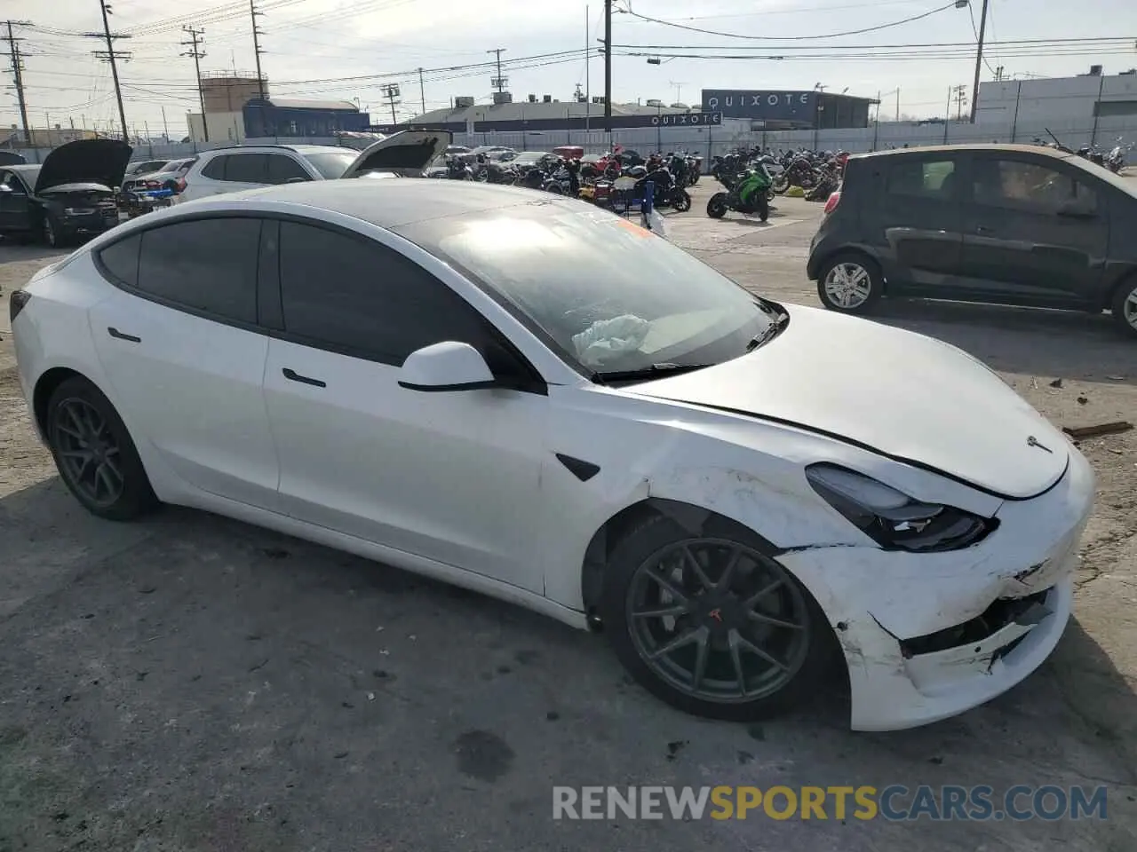 4 fotografías del automóvil dañado 5YJ3E1EA0NF252149 TESLA MODEL 3 2022
