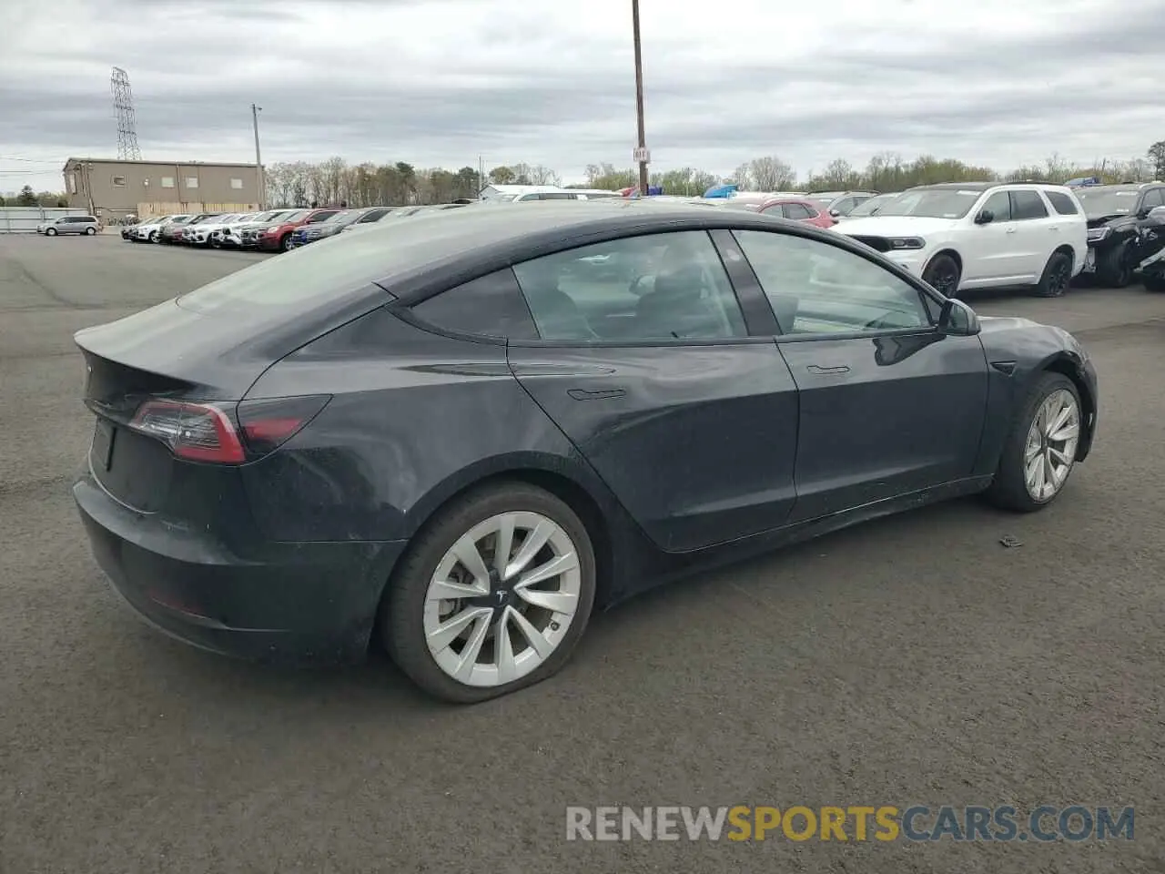 3 fotografías del automóvil dañado 5YJ3E1EA0NF286088 TESLA MODEL 3 2022