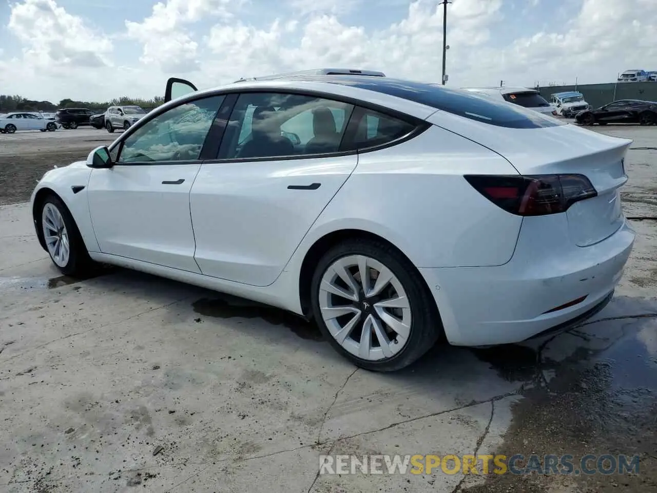 2 fotografías del automóvil dañado 5YJ3E1EA0NF287788 TESLA MODEL 3 2022