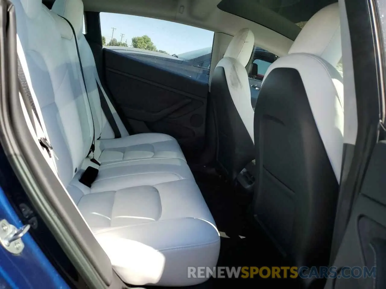 10 fotografías del automóvil dañado 5YJ3E1EA0NF361050 TESLA MODEL 3 2022