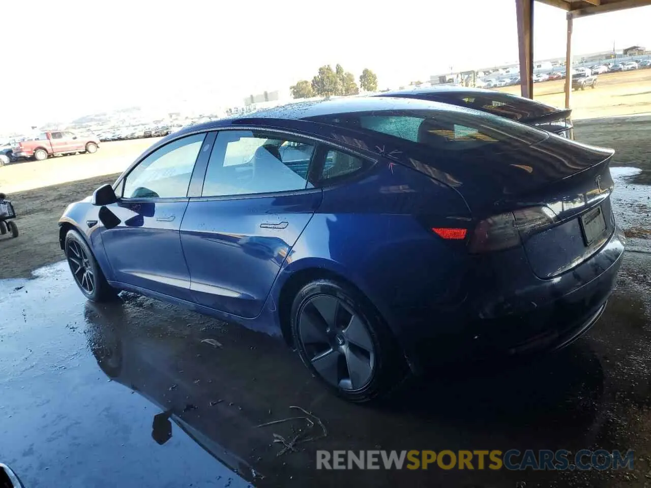 2 fotografías del automóvil dañado 5YJ3E1EA0NF370069 TESLA MODEL 3 2022