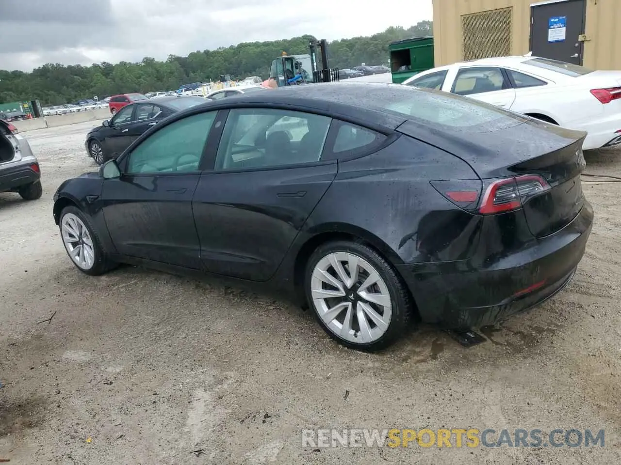 2 fotografías del automóvil dañado 5YJ3E1EA0NF372095 TESLA MODEL 3 2022