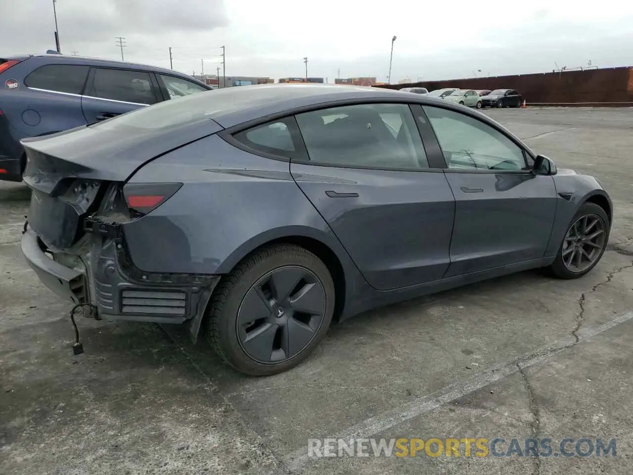 3 fotografías del automóvil dañado 5YJ3E1EA0NF375126 TESLA MODEL 3 2022