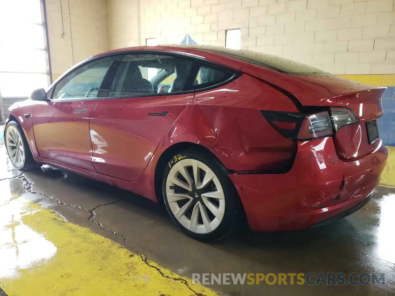 2 fotografías del automóvil dañado 5YJ3E1EA1NF303965 TESLA MODEL 3 2022