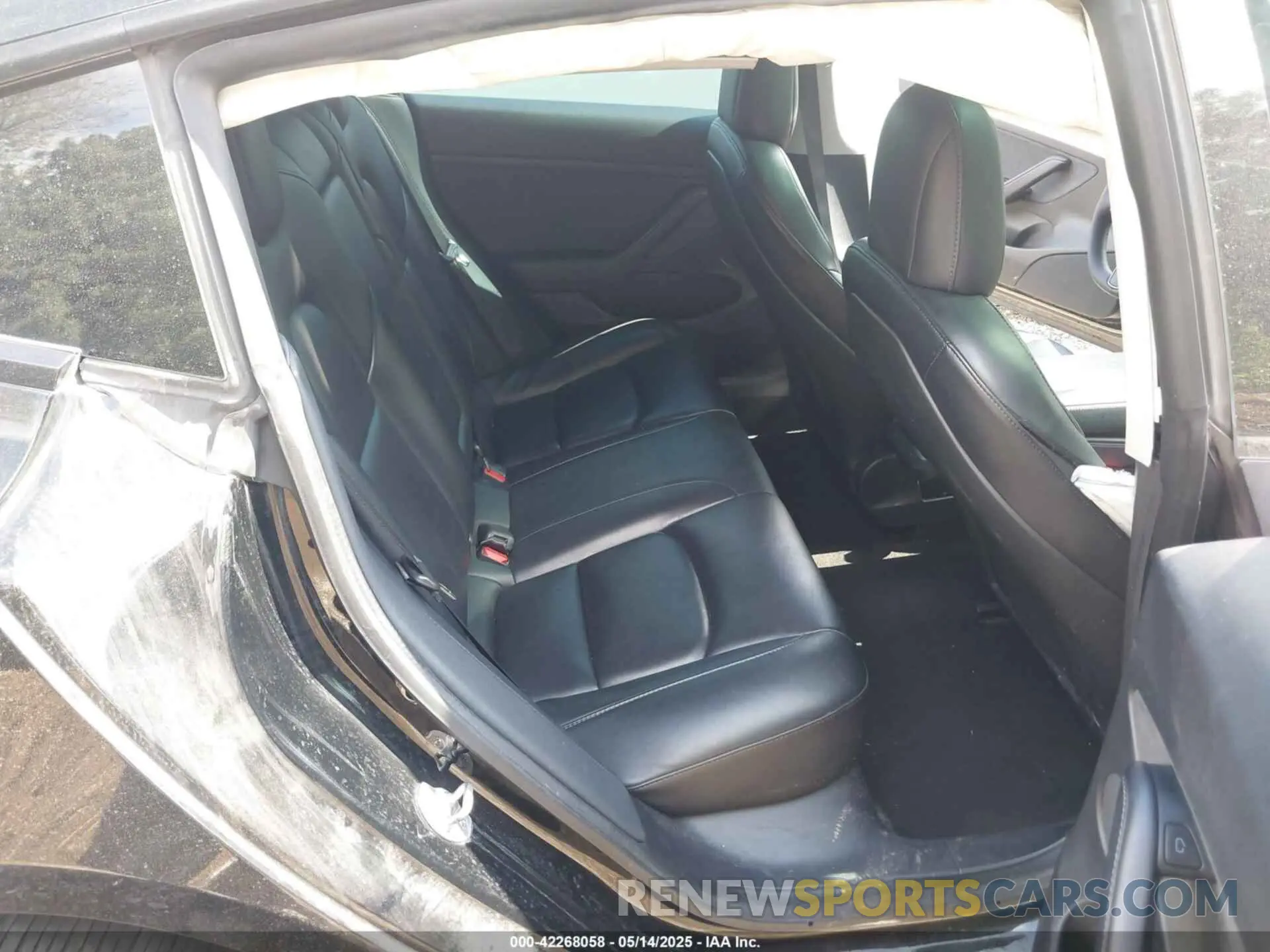 8 fotografías del automóvil dañado 5YJ3E1EA1NF304355 TESLA MODEL 3 2022