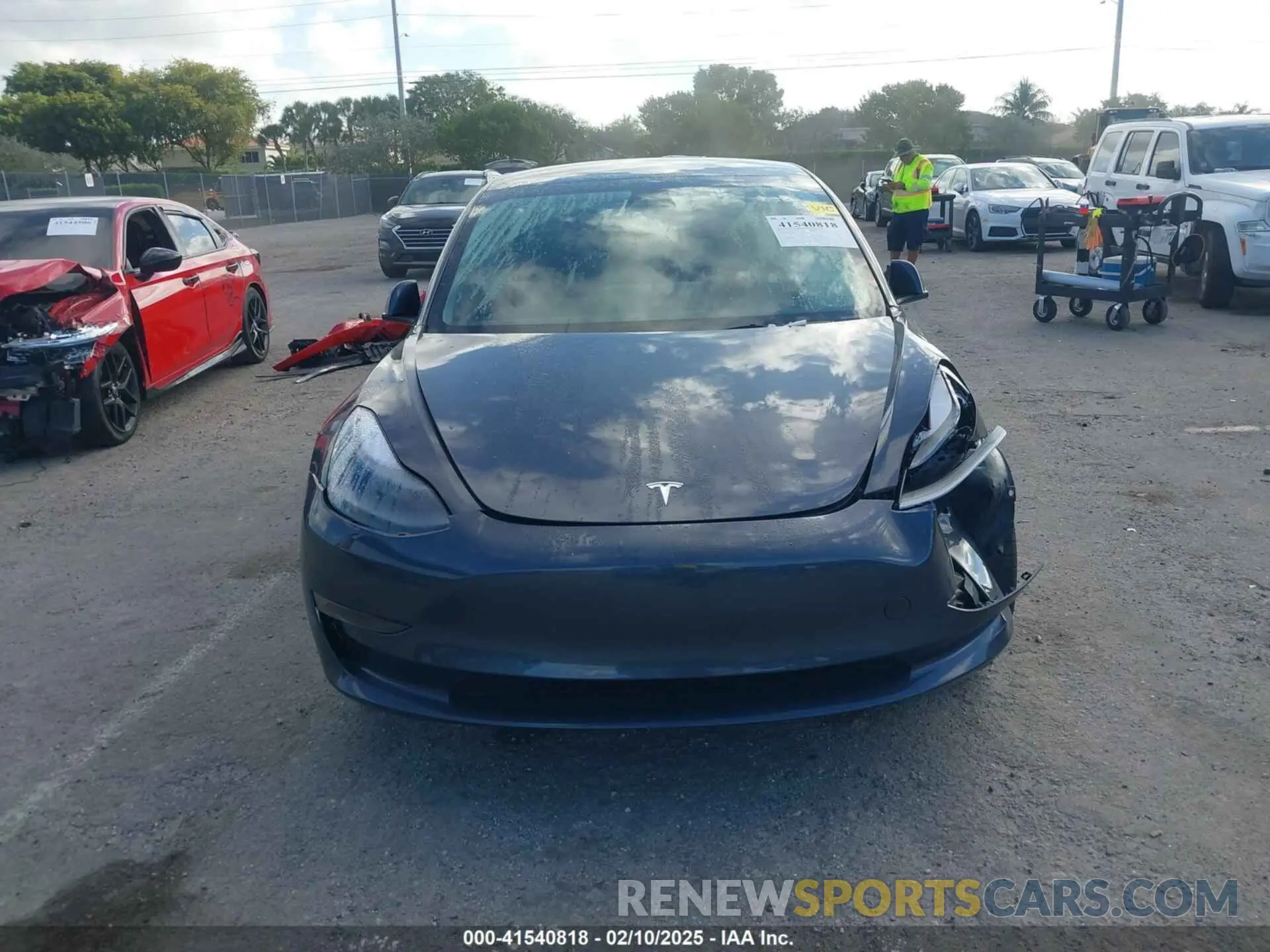 12 fotografías del automóvil dañado 5YJ3E1EA1NF338196 TESLA MODEL 3 2022