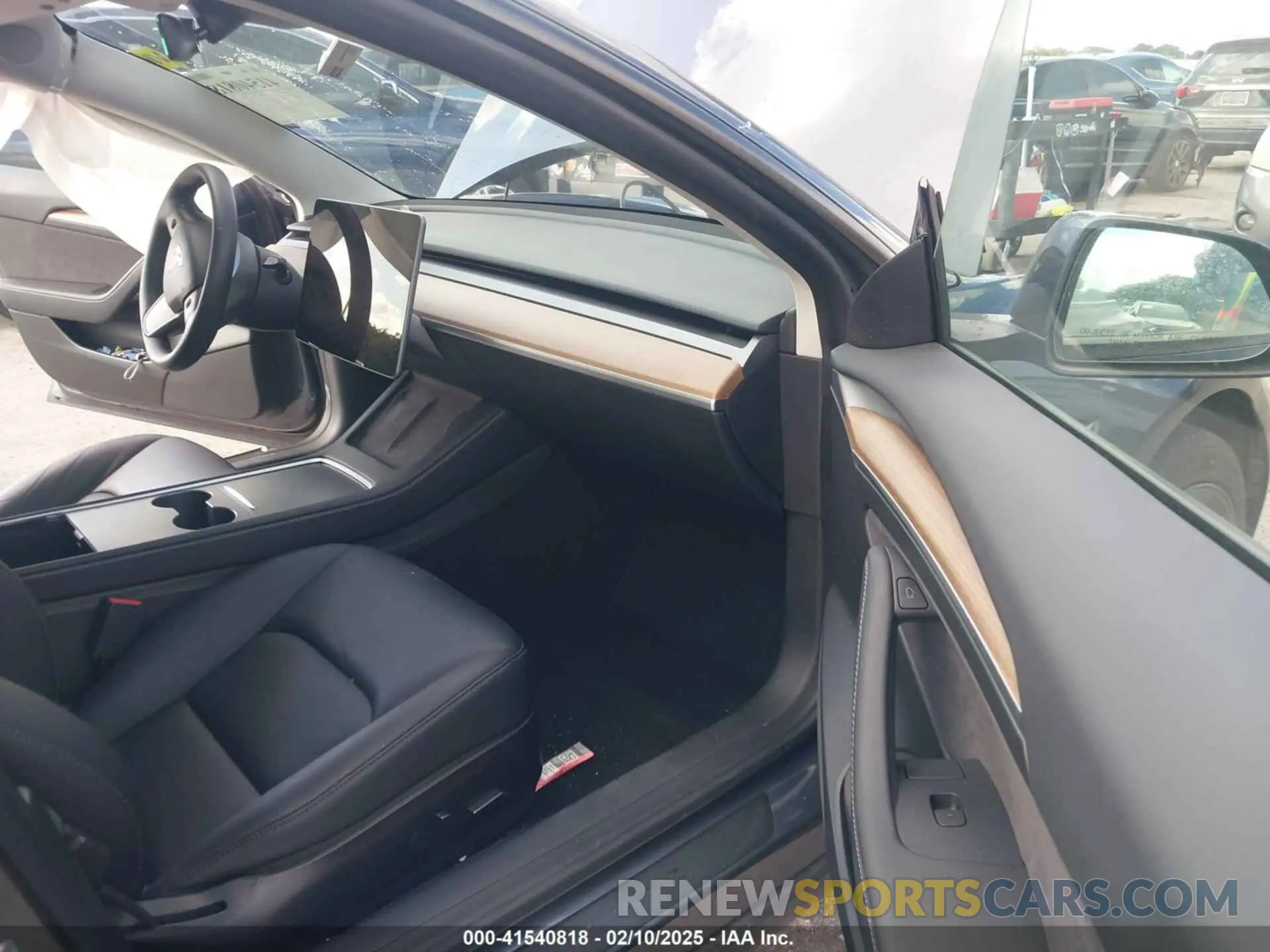 5 fotografías del automóvil dañado 5YJ3E1EA1NF338196 TESLA MODEL 3 2022