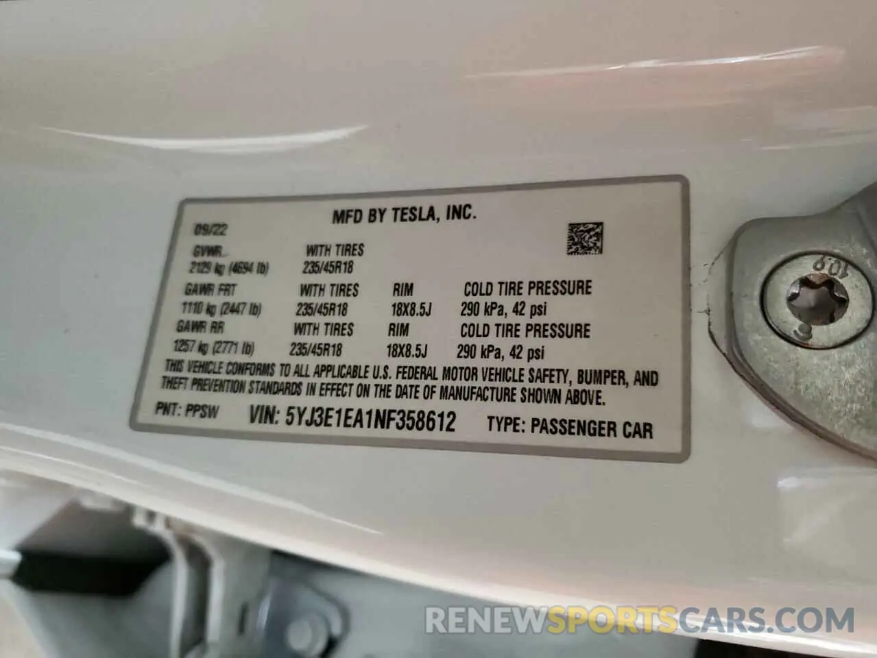 12 fotografías del automóvil dañado 5YJ3E1EA1NF358612 TESLA MODEL 3 2022