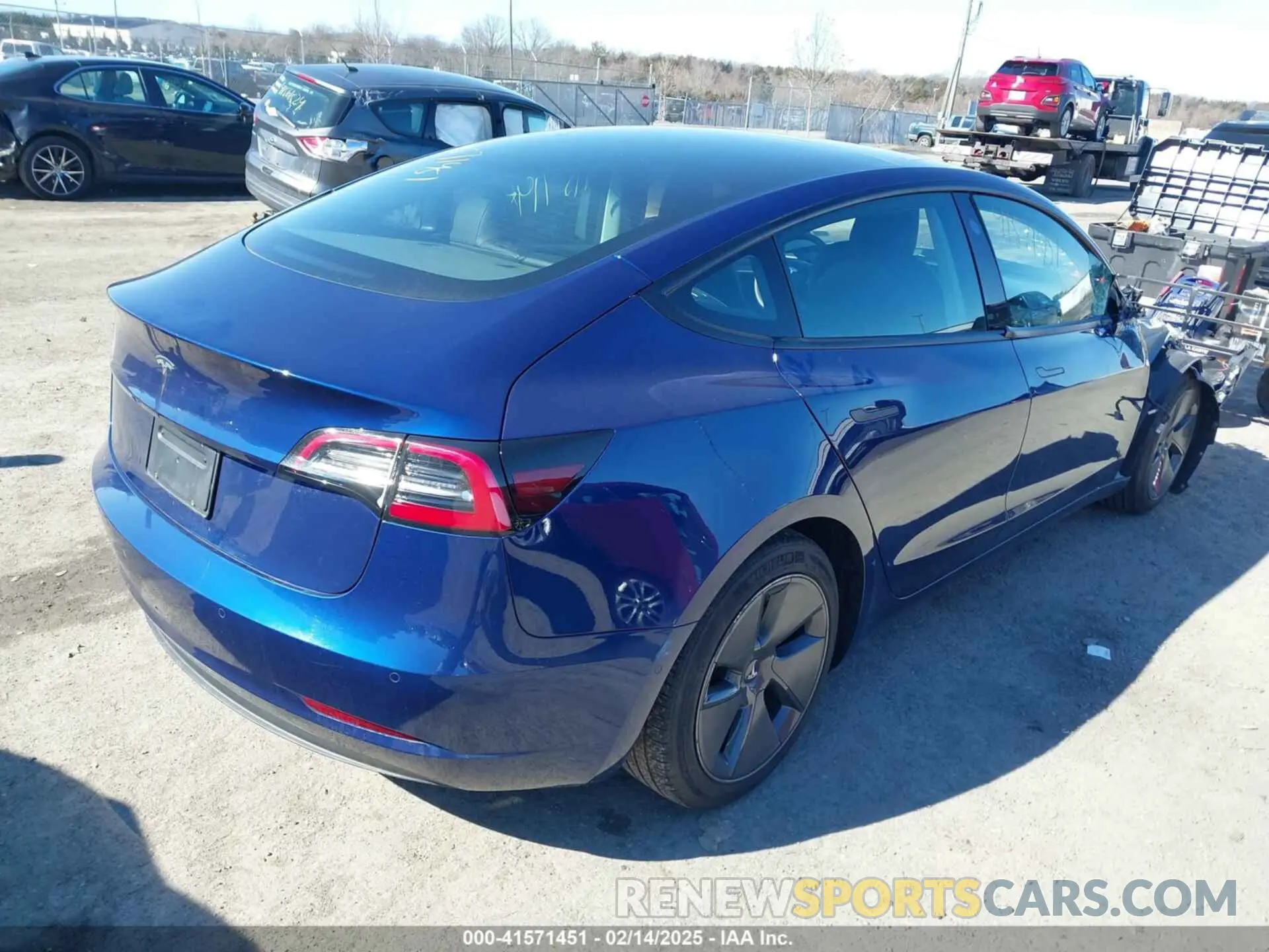 4 fotografías del automóvil dañado 5YJ3E1EA1NF369416 TESLA MODEL 3 2022